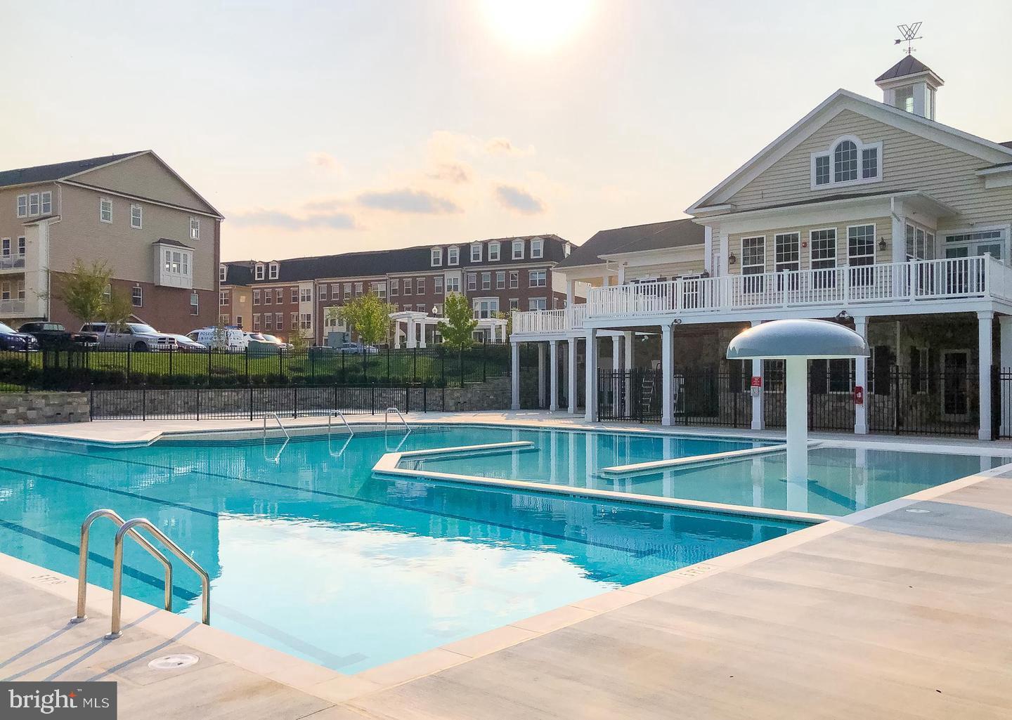 WESTVIEW SOUTH - Residential