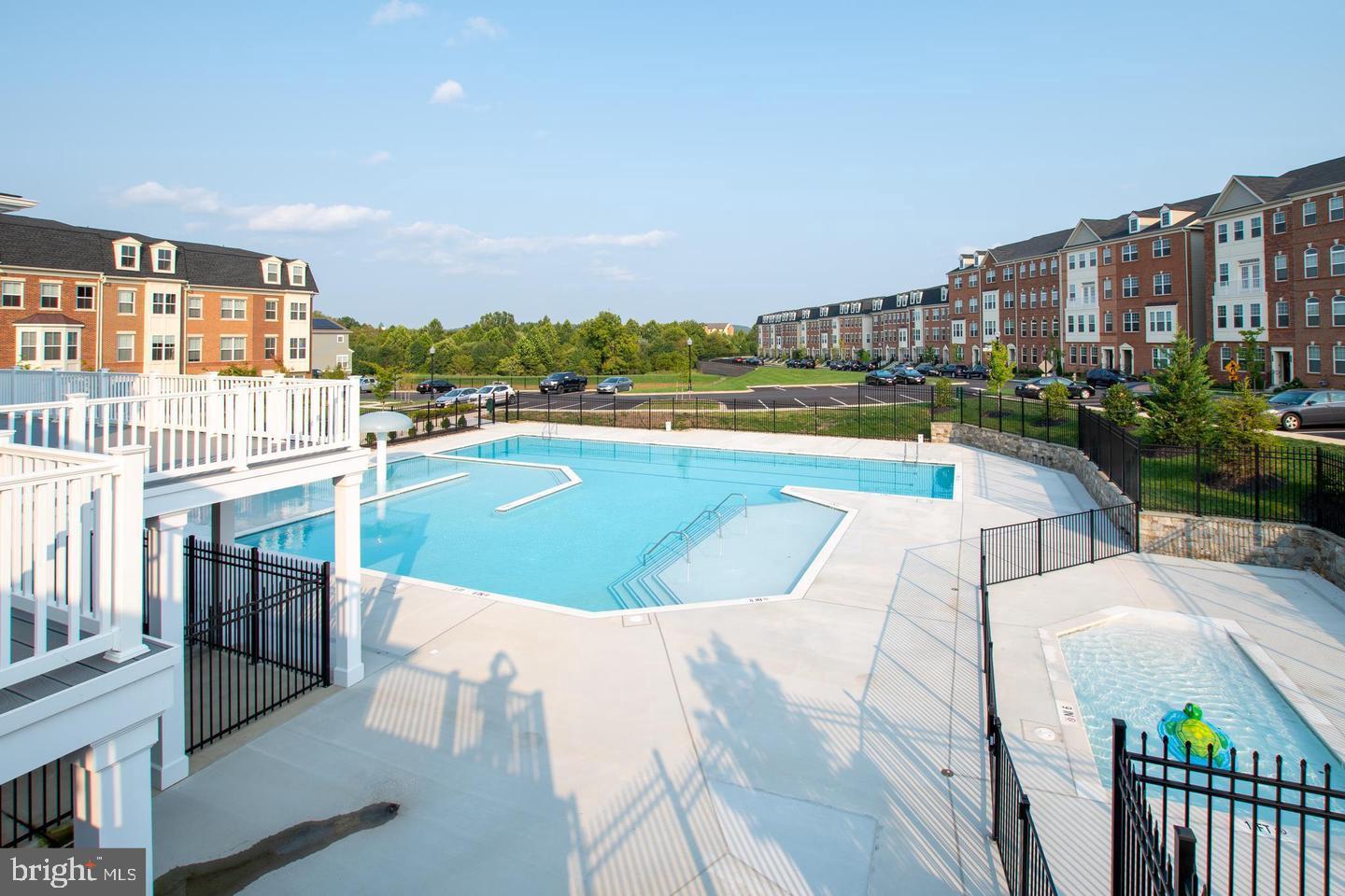 WESTVIEW SOUTH - Residential