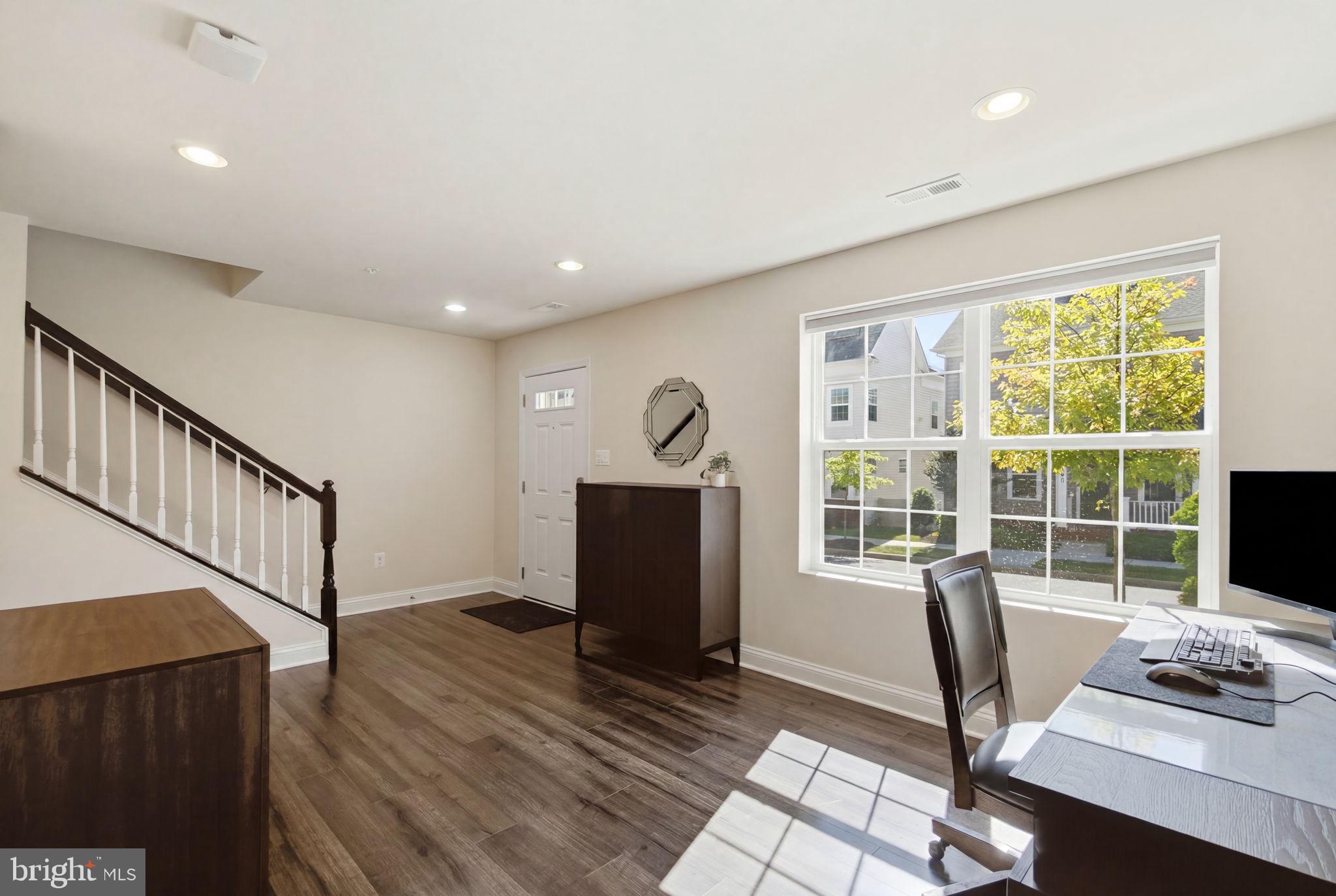 WESTVIEW SOUTH - Residential