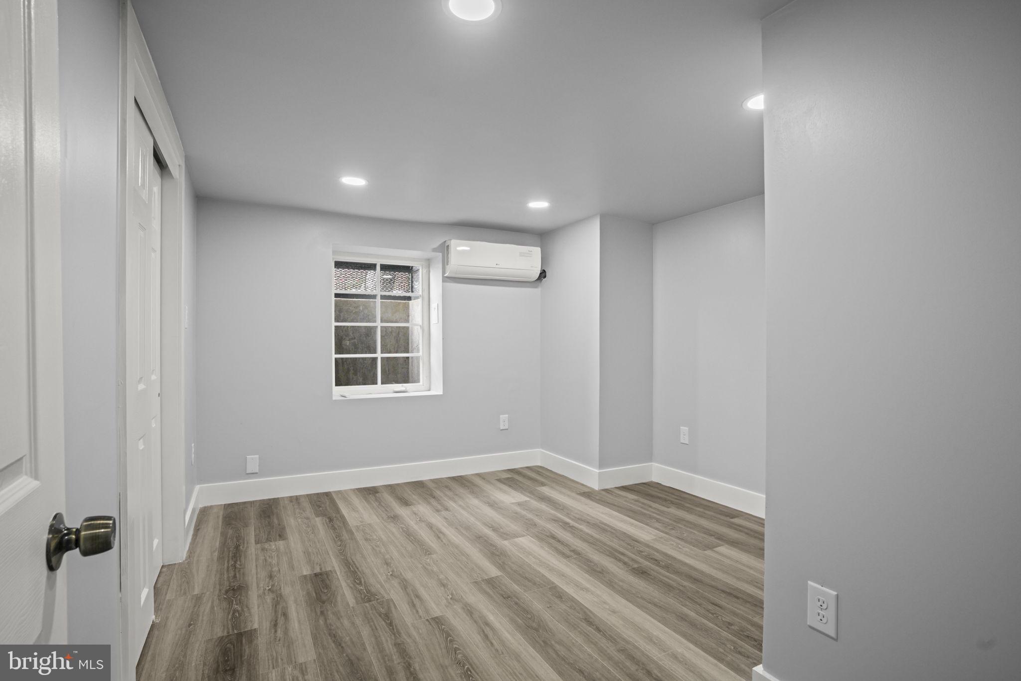 TACONY - Residential