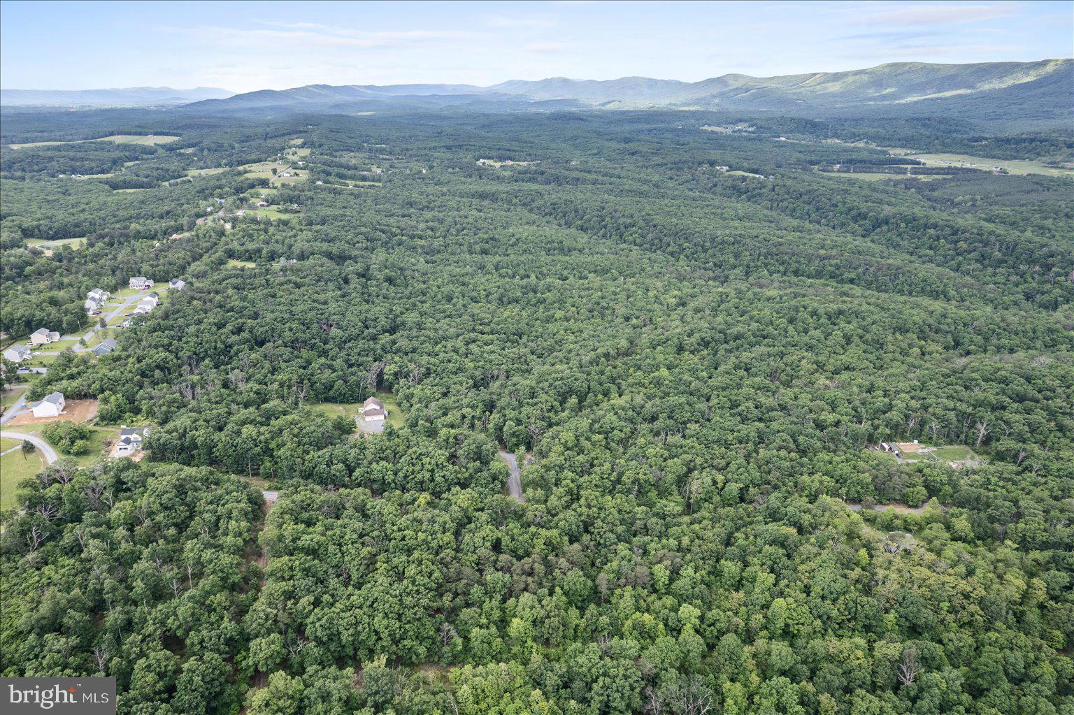HIGH VIEW MANOR - Land