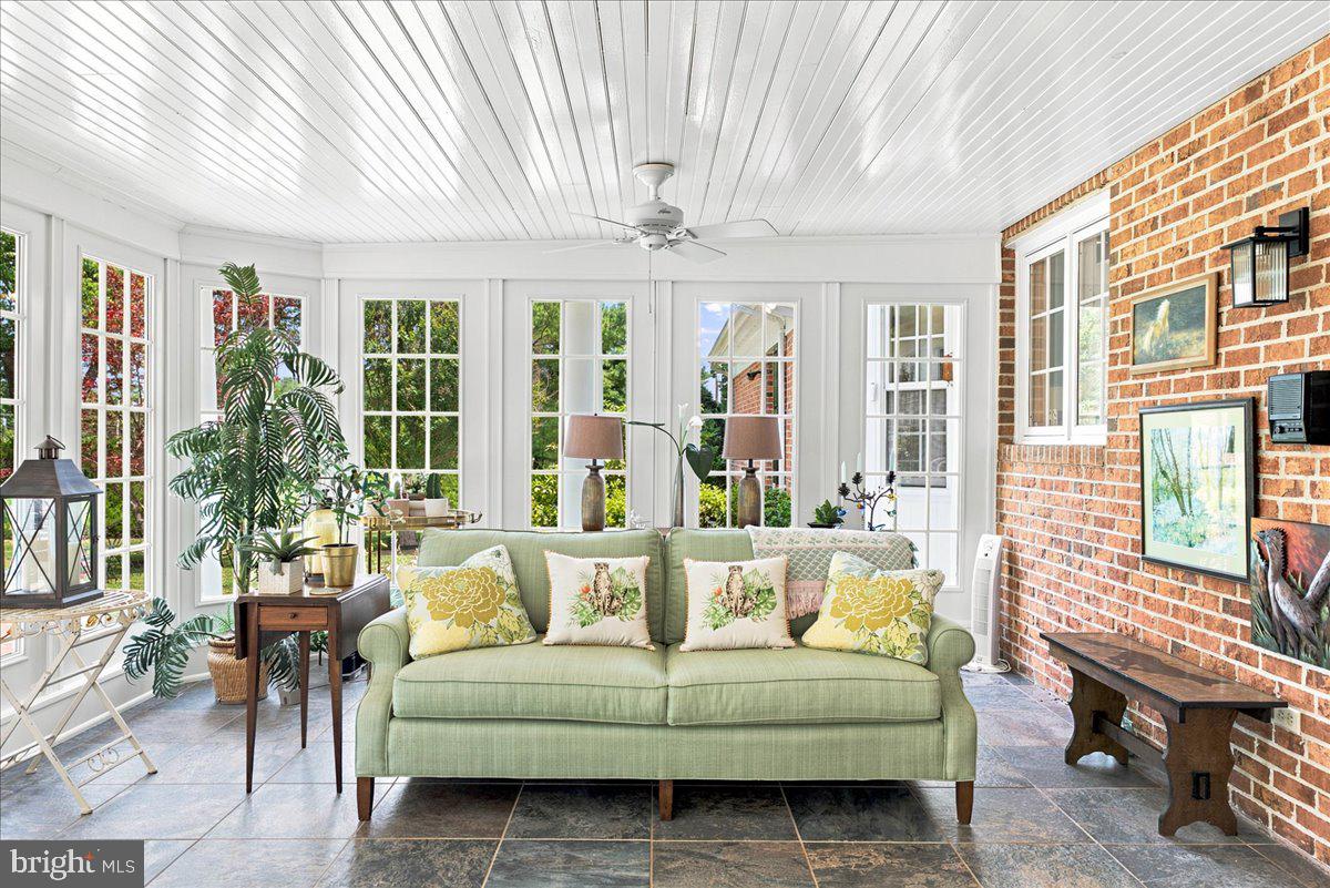 CLEARBACK - Residential