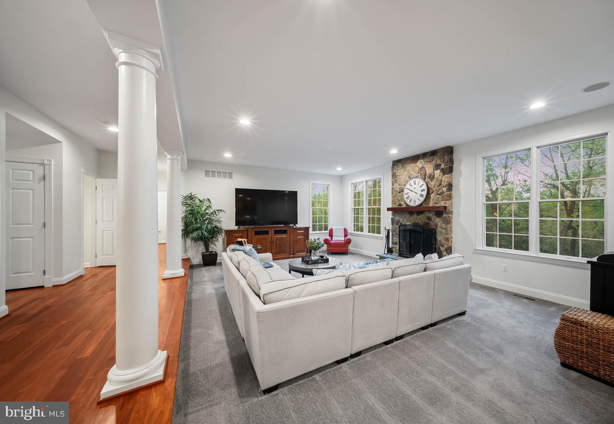 HUNT VALLEY CHASE - Residential