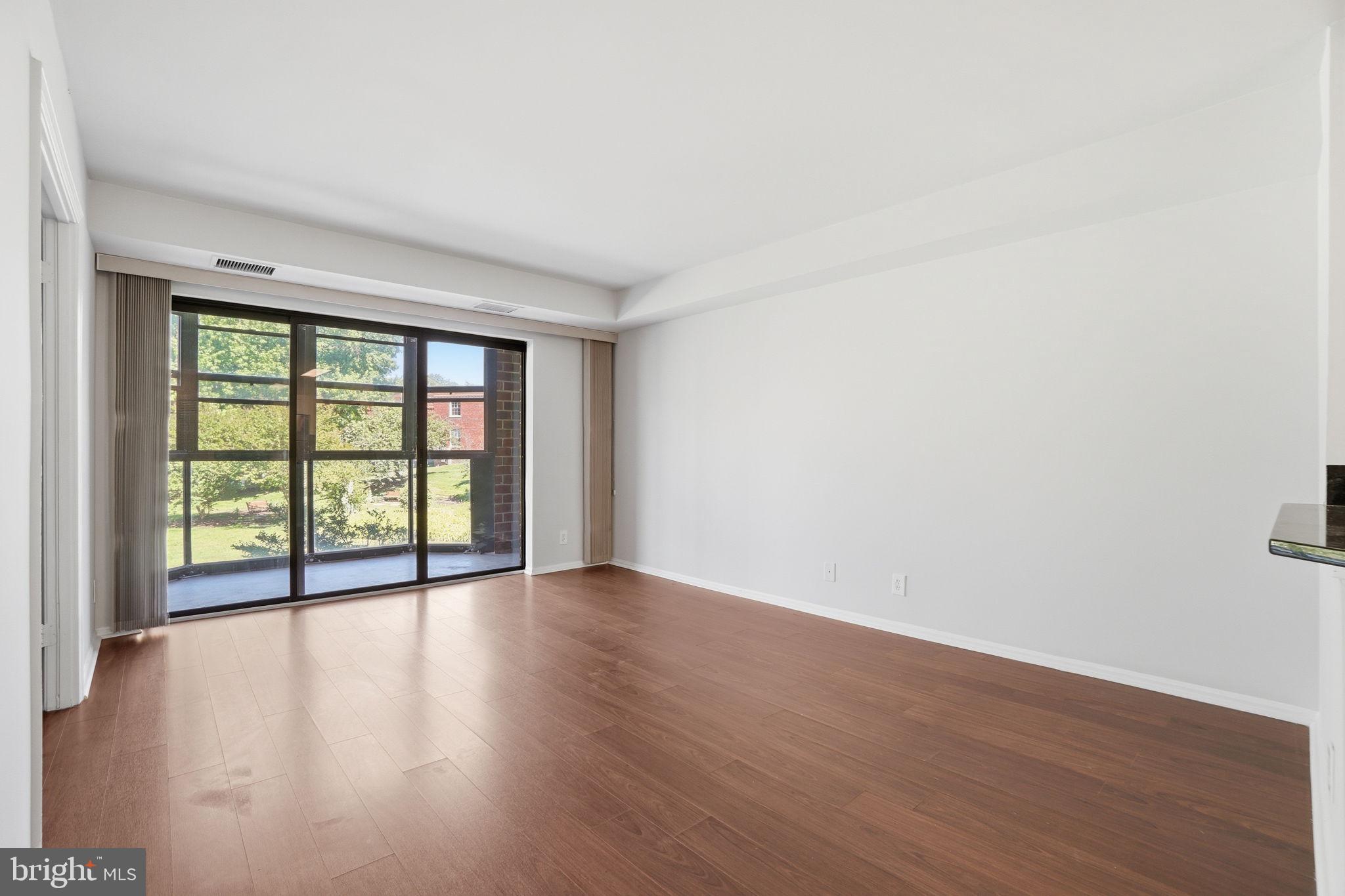 ASTORIA - Residential