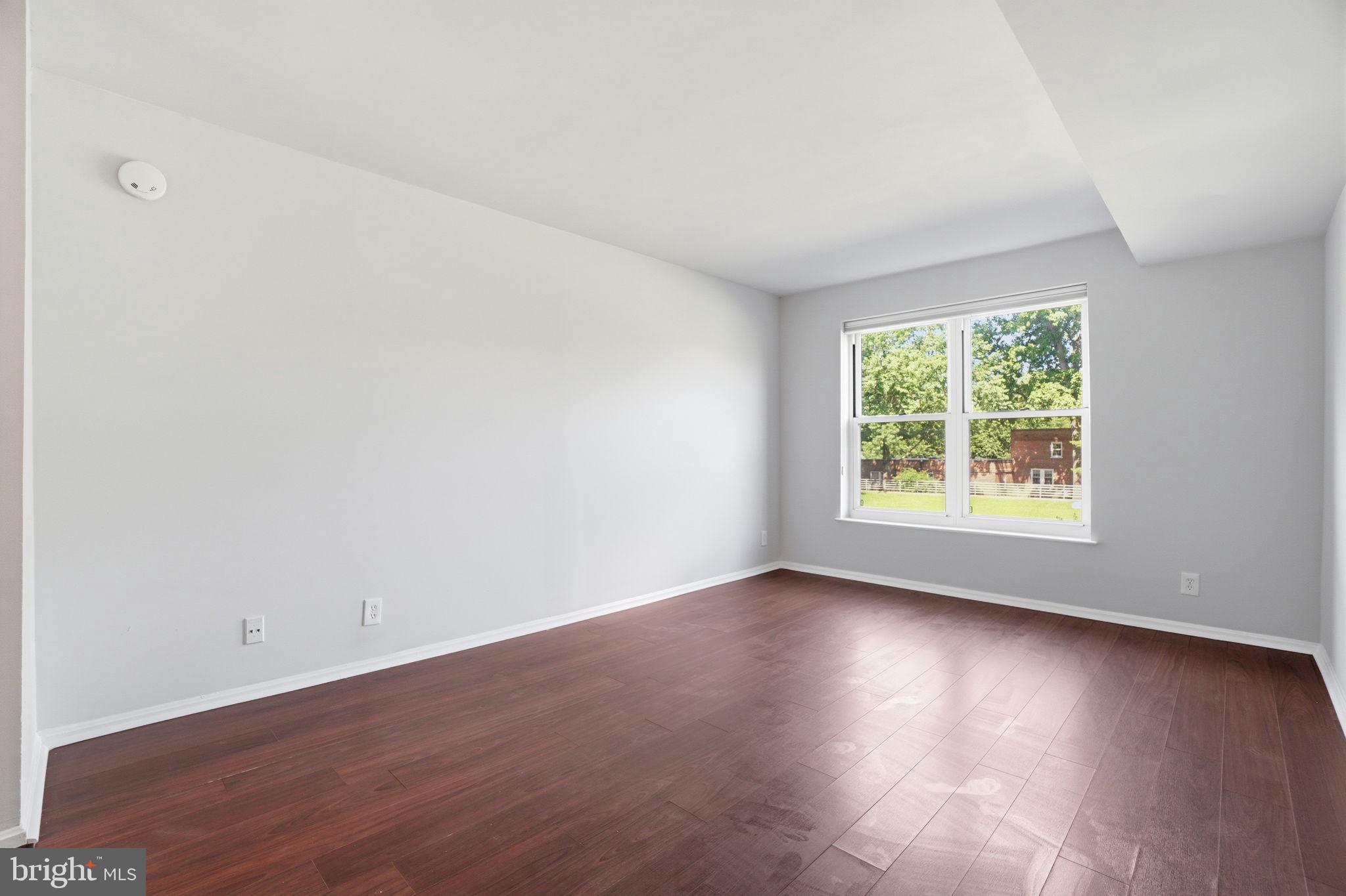 ASTORIA - Residential