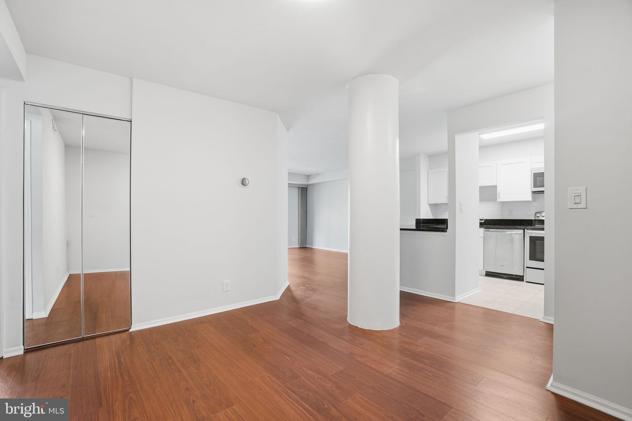 ASTORIA - Residential
