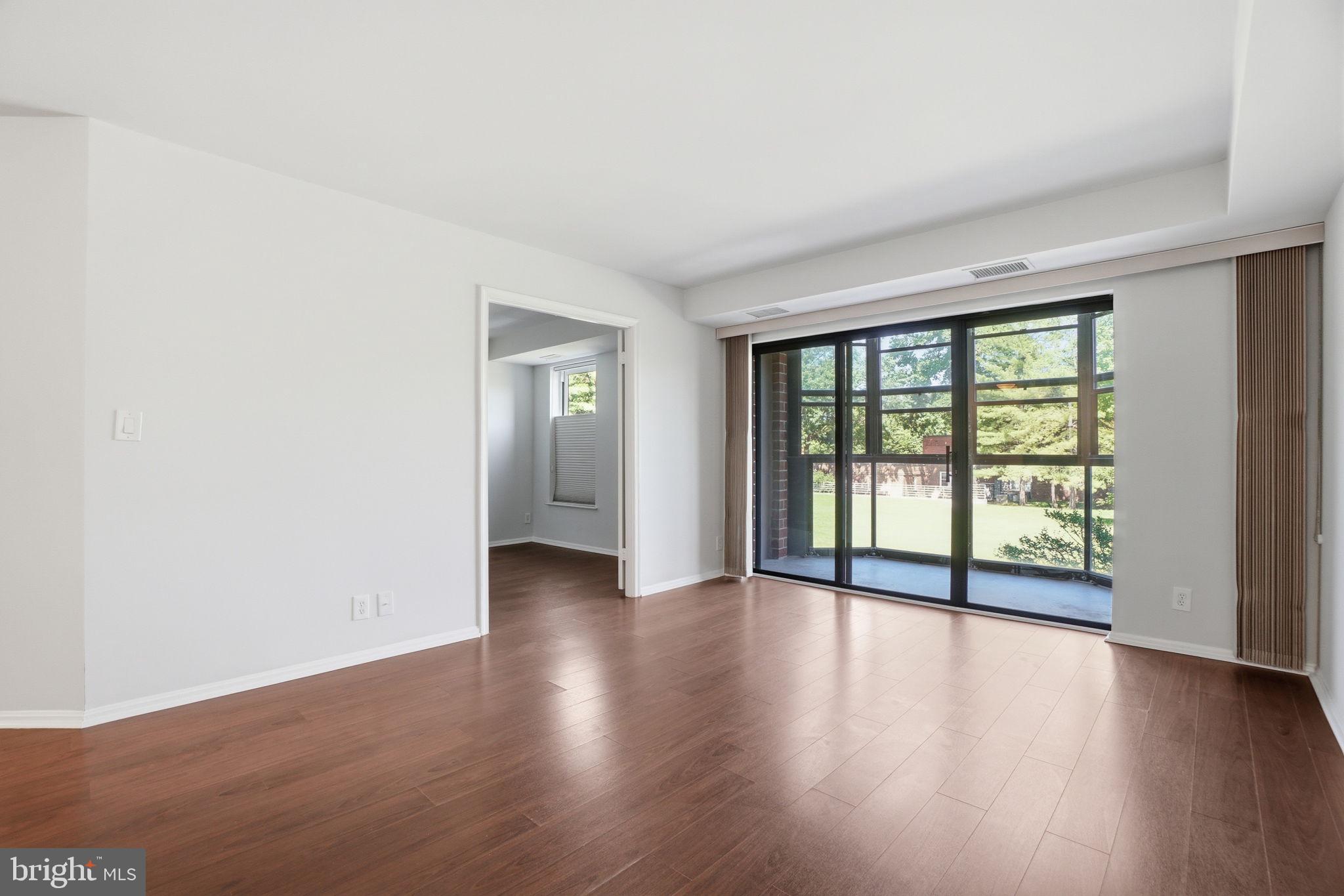 ASTORIA - Residential
