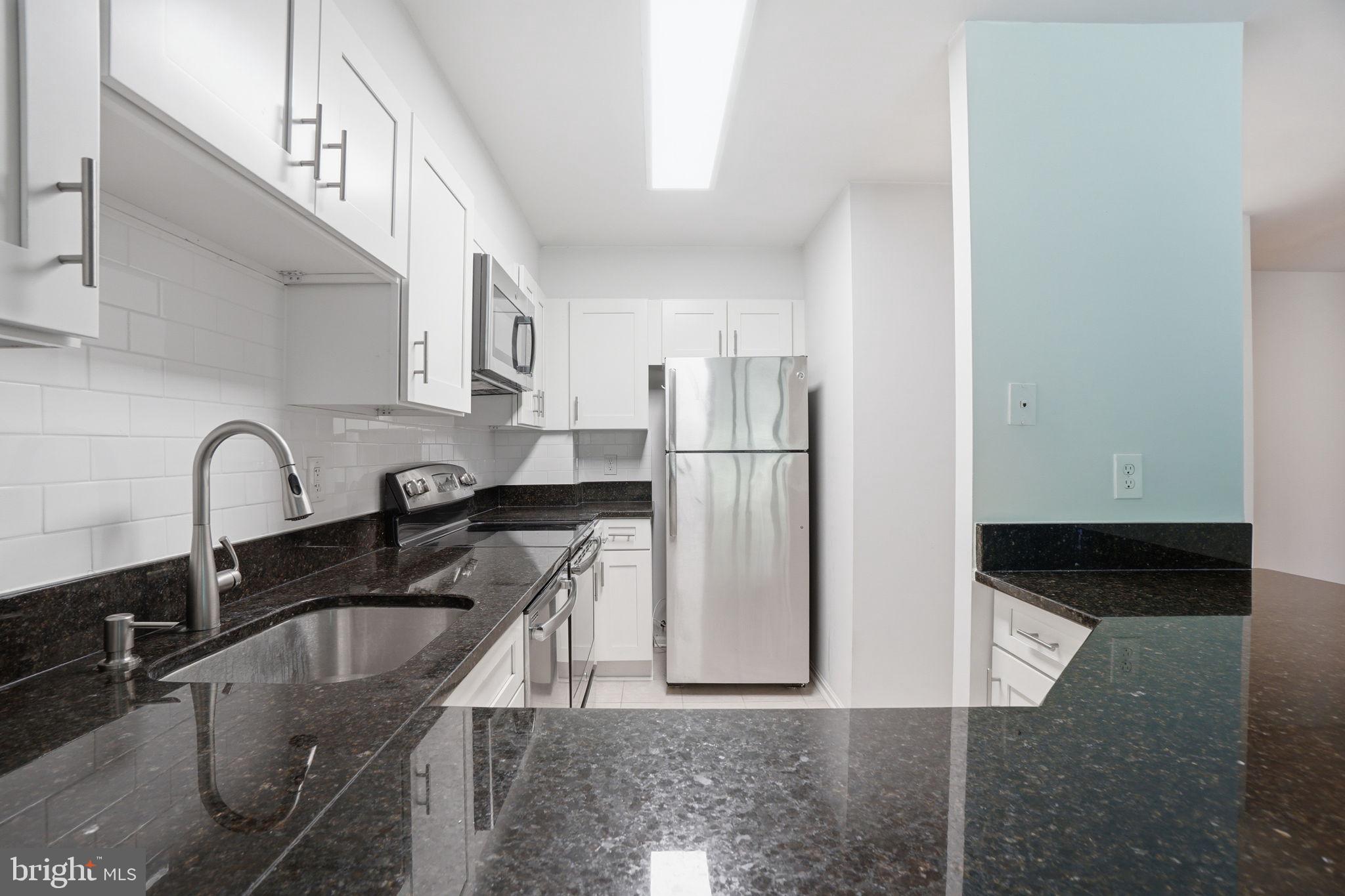 ASTORIA - Residential