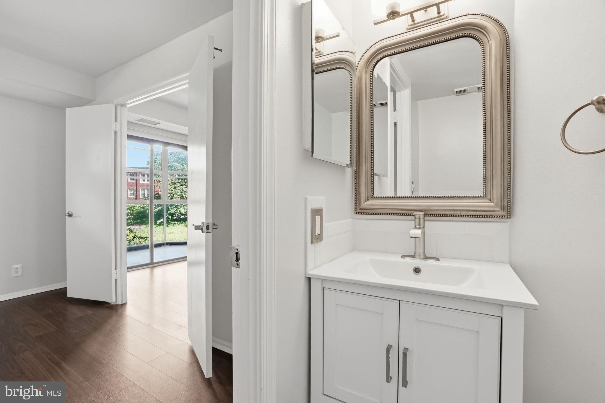 ASTORIA - Residential