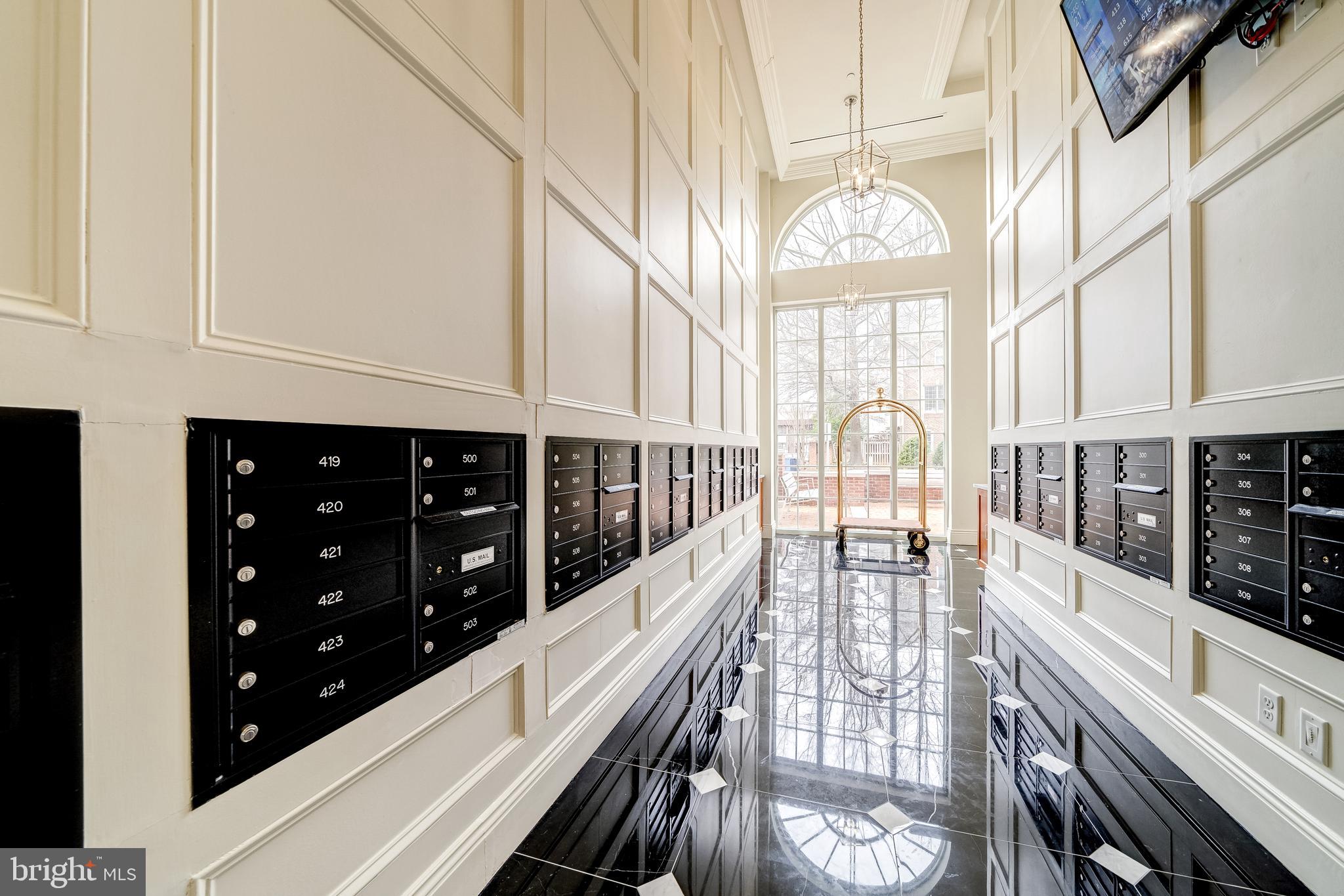 THE SIGNET - Residential Lease