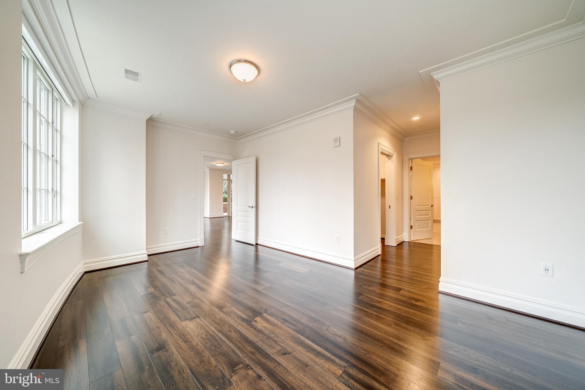 THE SIGNET - Residential Lease