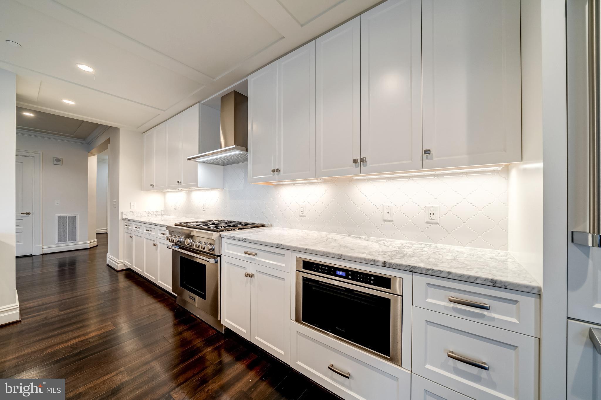 THE SIGNET - Residential Lease