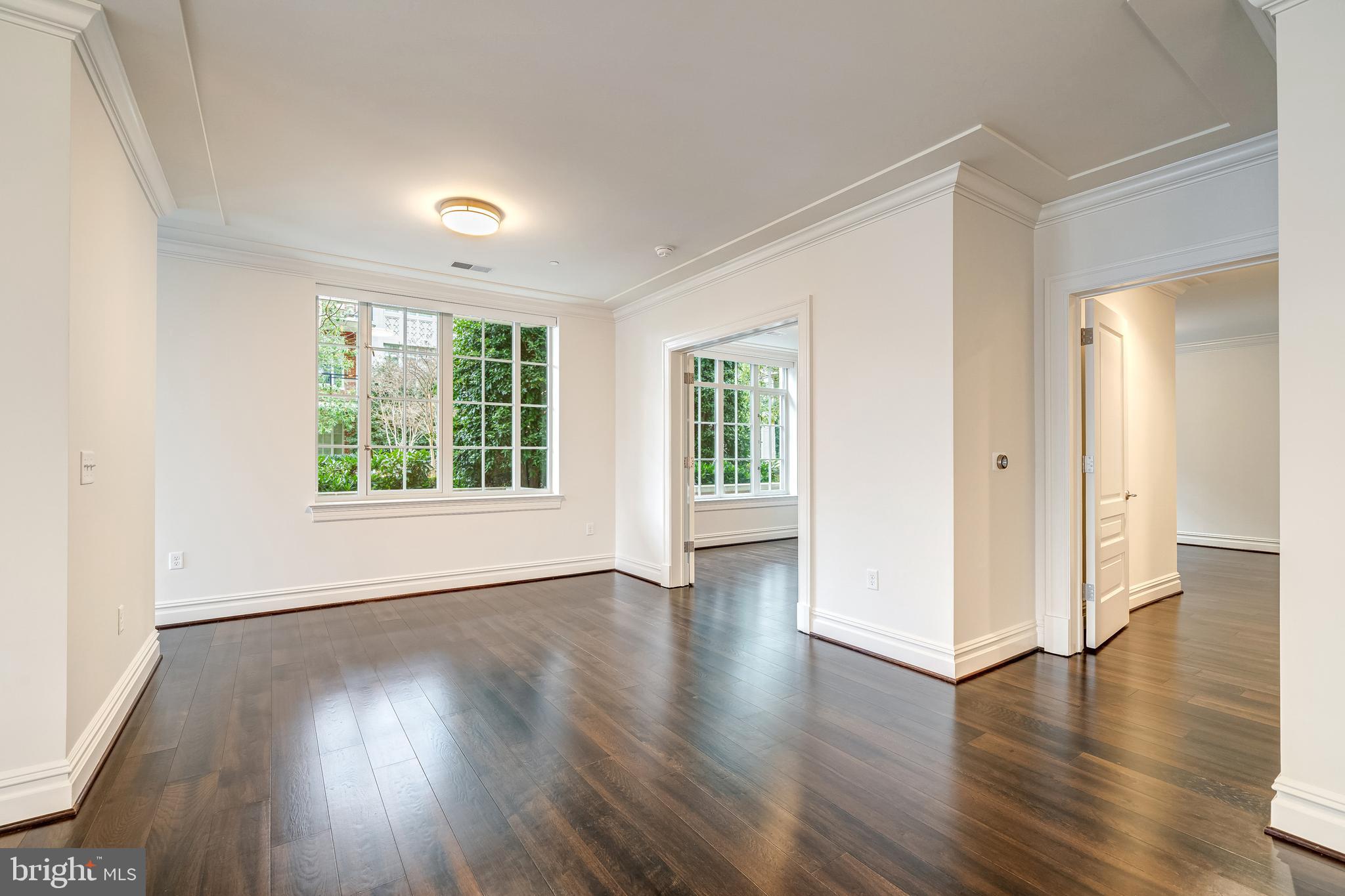 THE SIGNET - Residential Lease