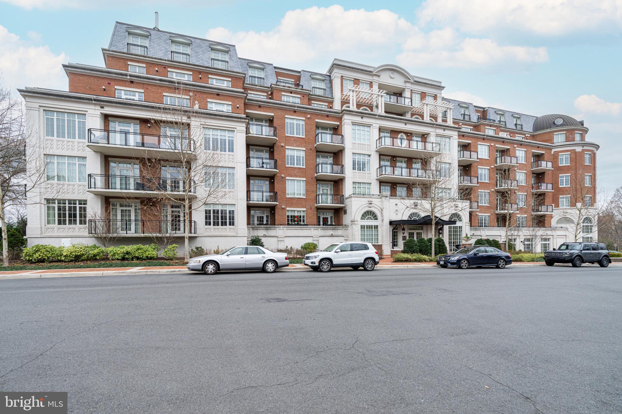 THE SIGNET - Residential Lease