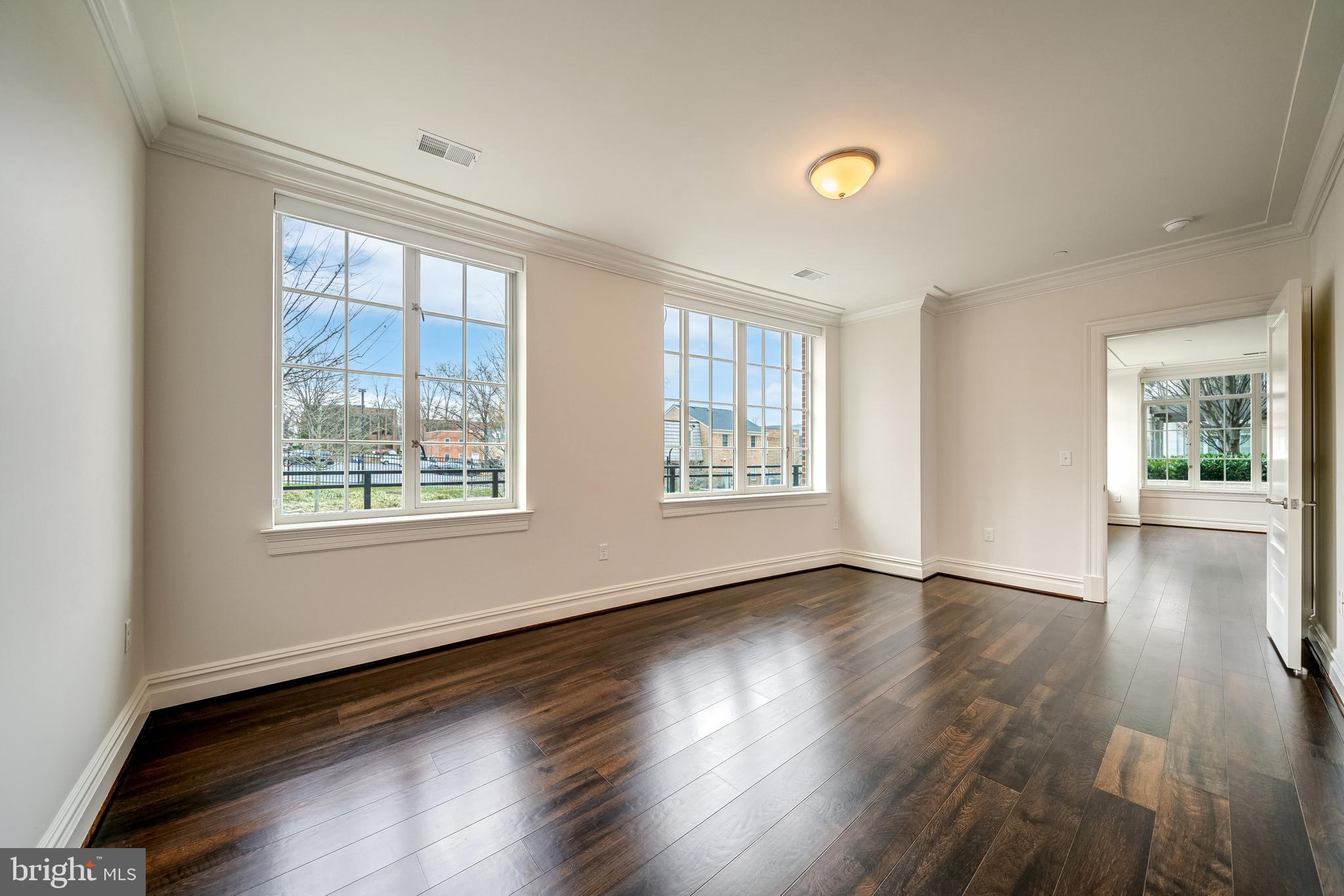 THE SIGNET - Residential Lease