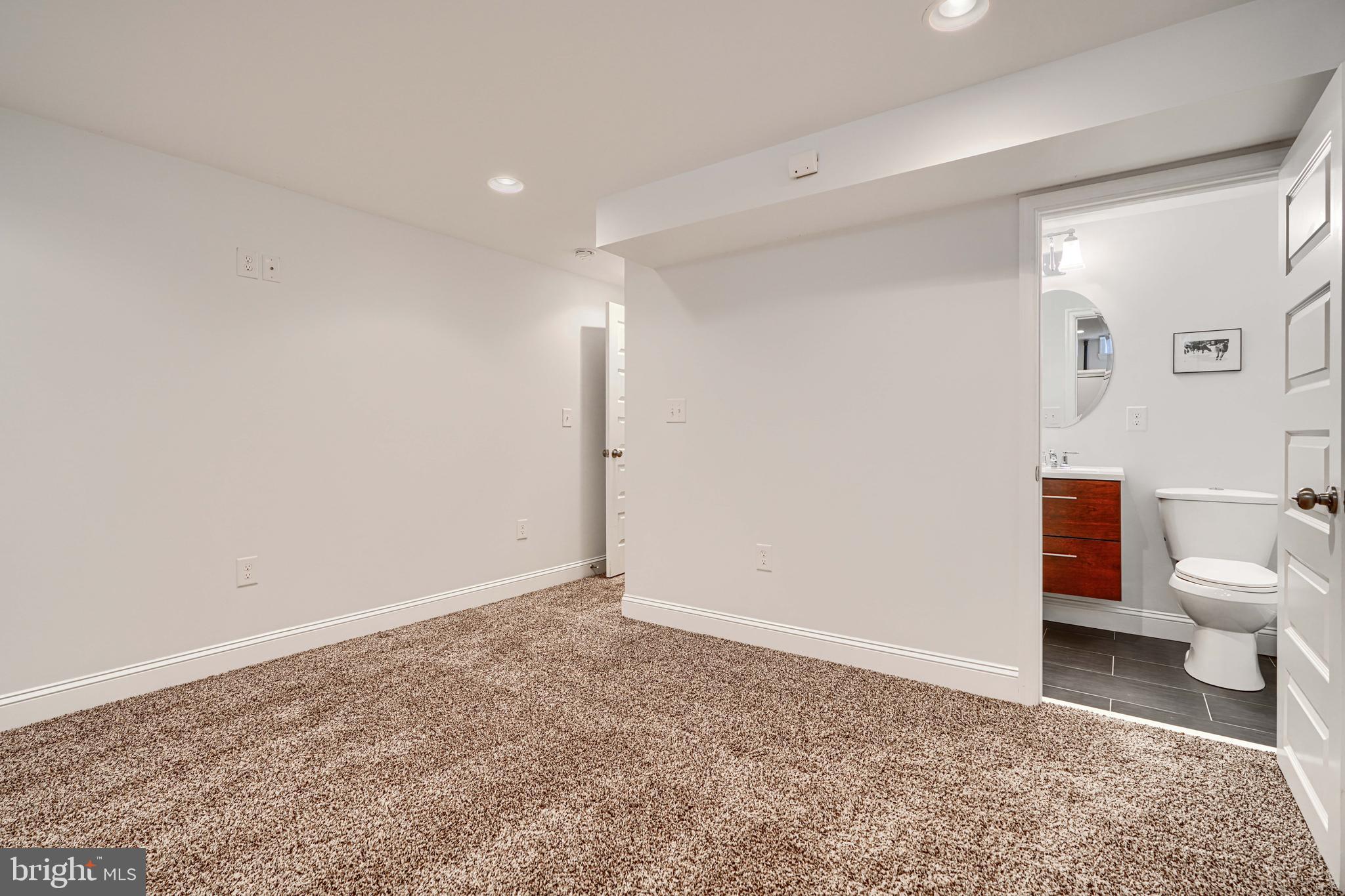 UPPER FELLS POINT - Residential