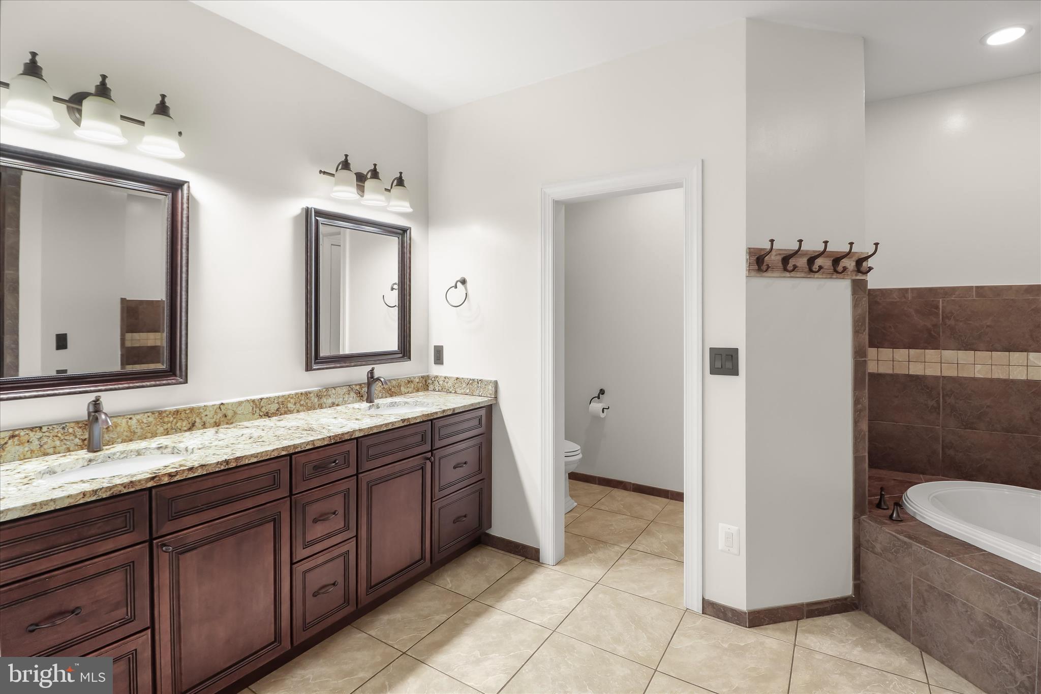 CHESTERFIELD - Residential