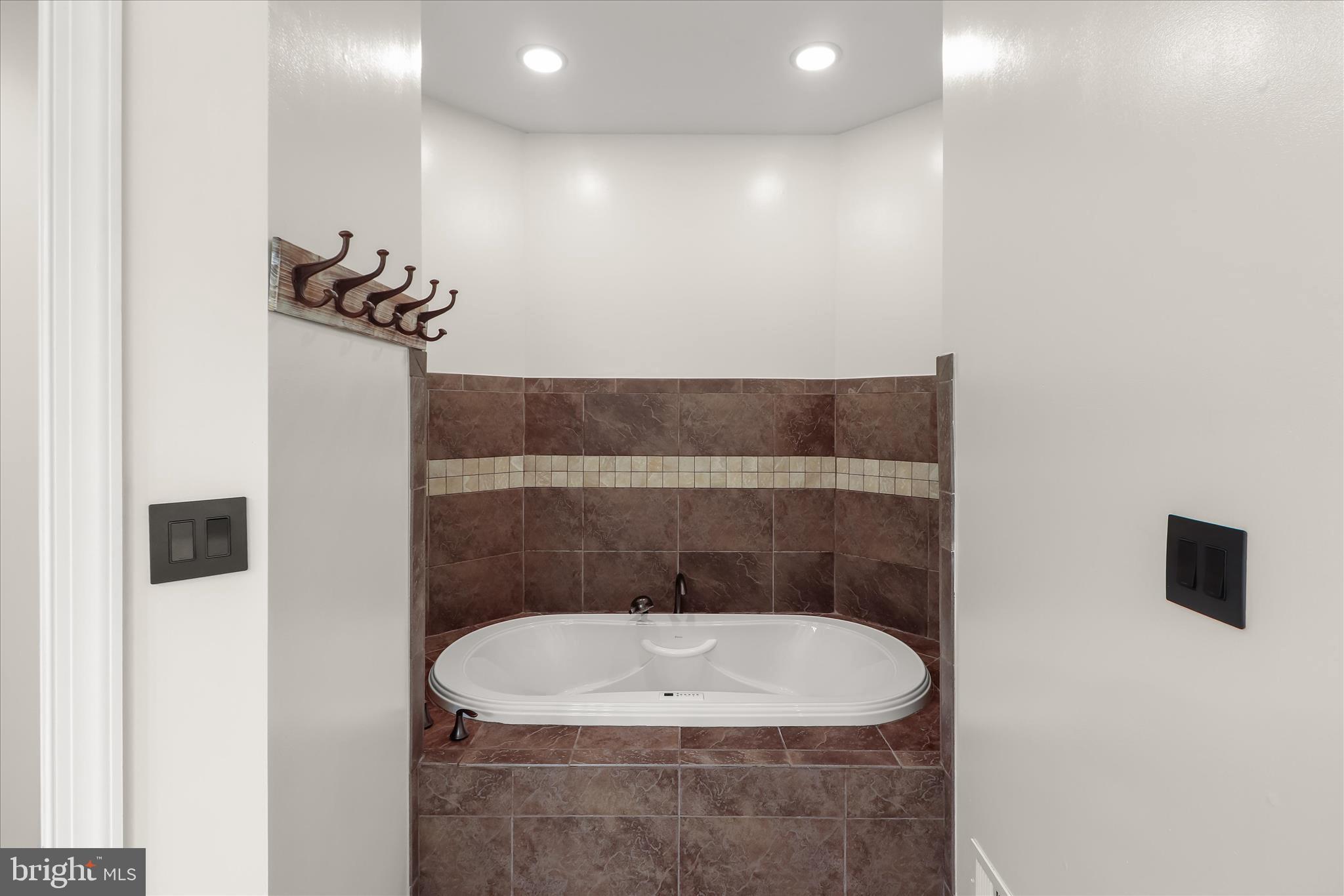 CHESTERFIELD - Residential