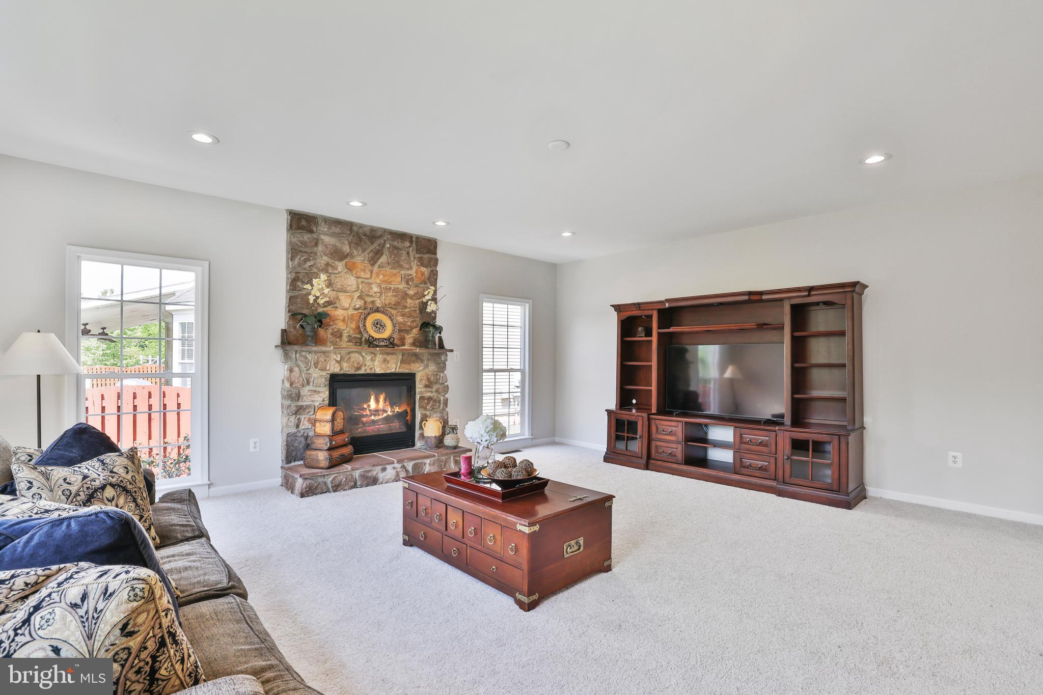 ASHBROOK VILLAGE - Residential