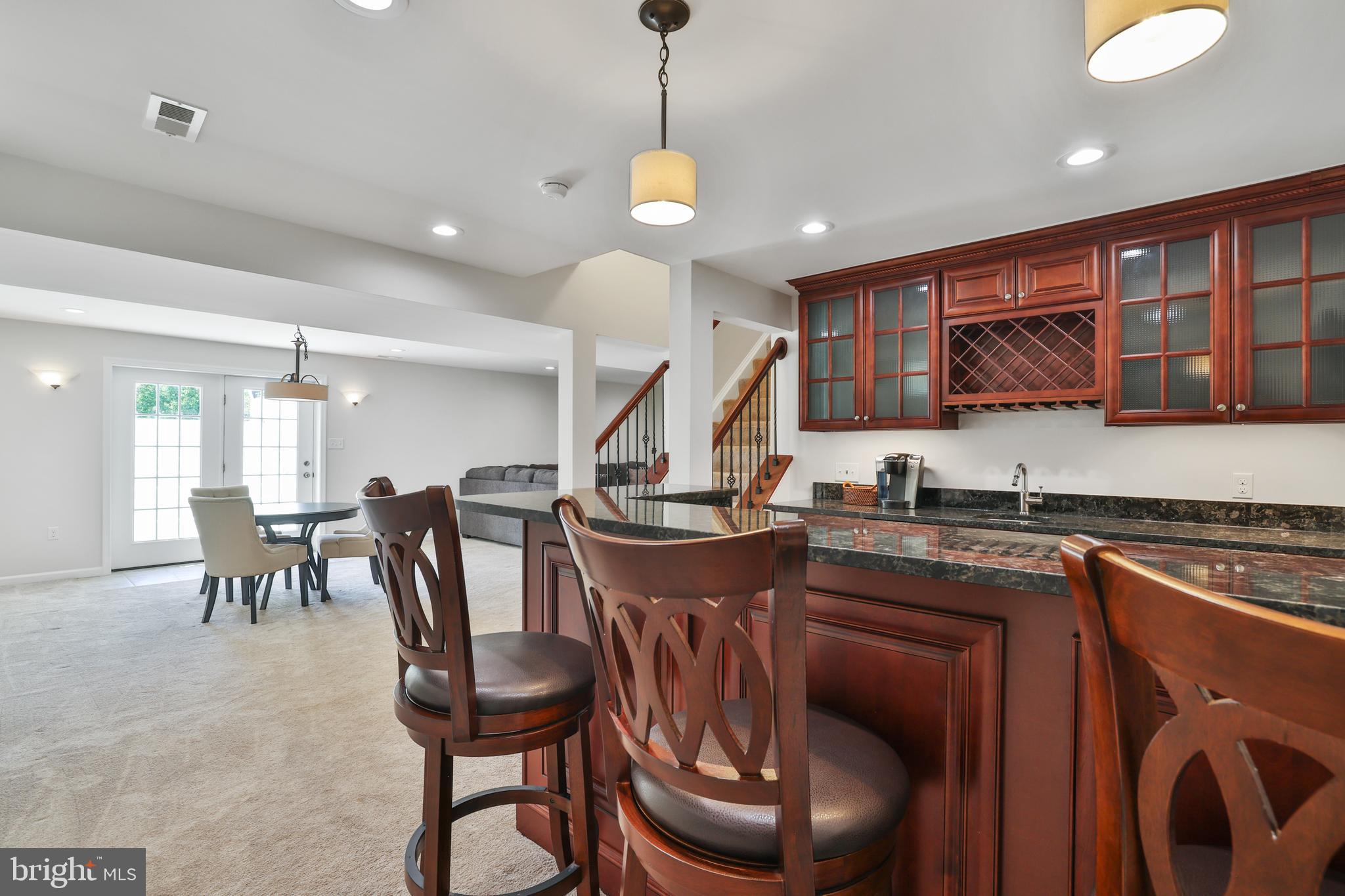 ASHBROOK VILLAGE - Residential