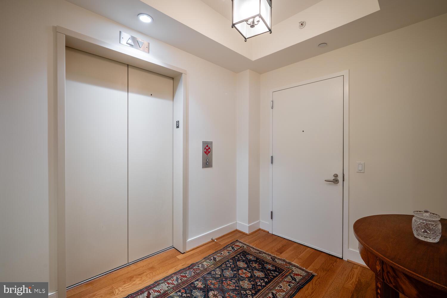 ROSSLYN - Residential