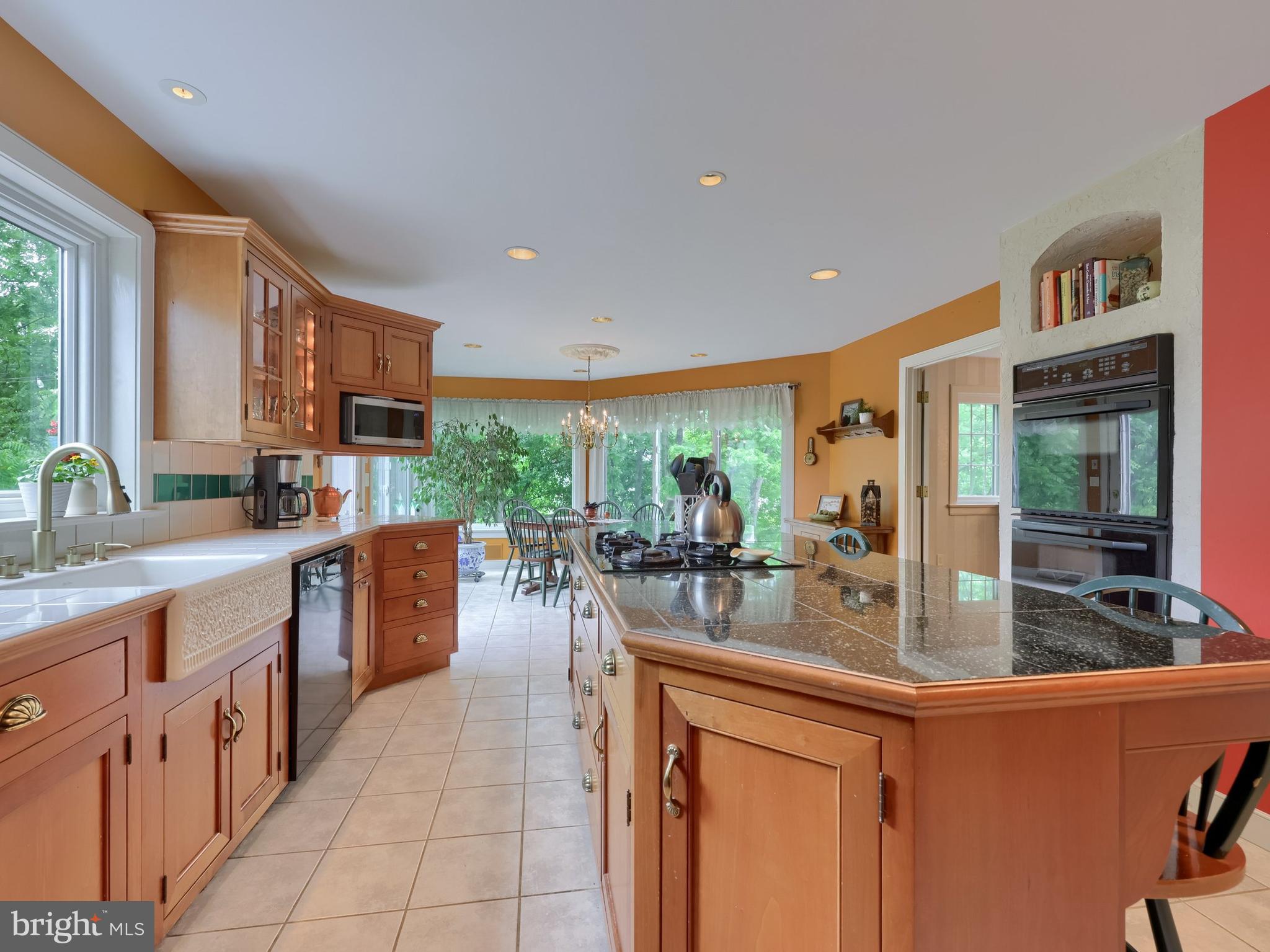 SCHOOL LANE HILLS ESTATES - Residential