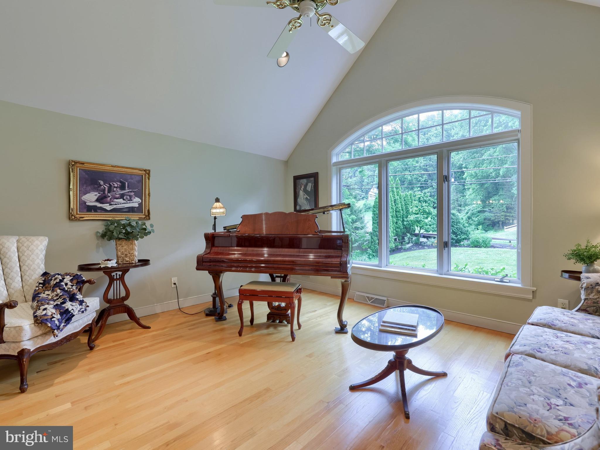 SCHOOL LANE HILLS ESTATES - Residential