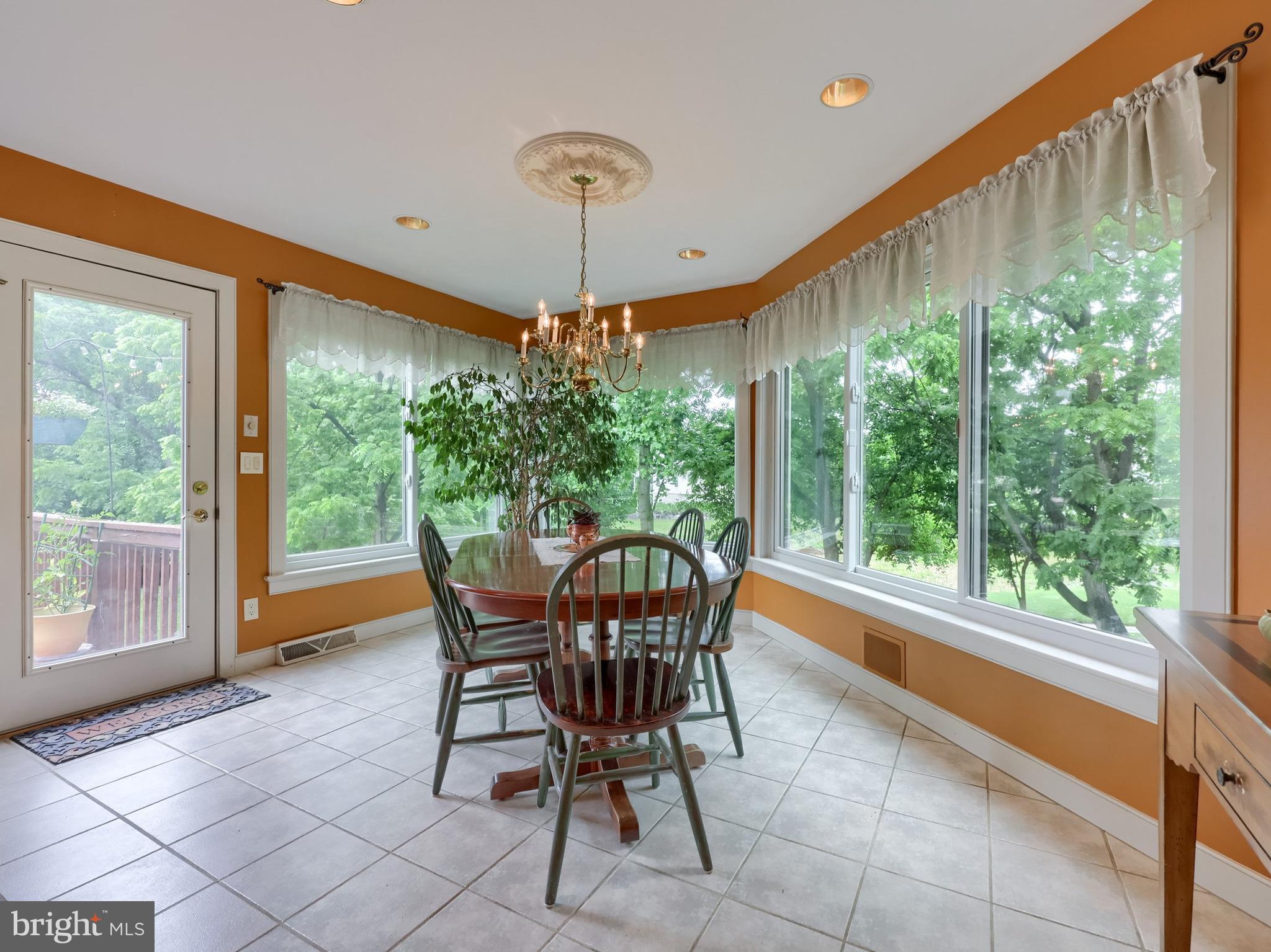 SCHOOL LANE HILLS ESTATES - Residential