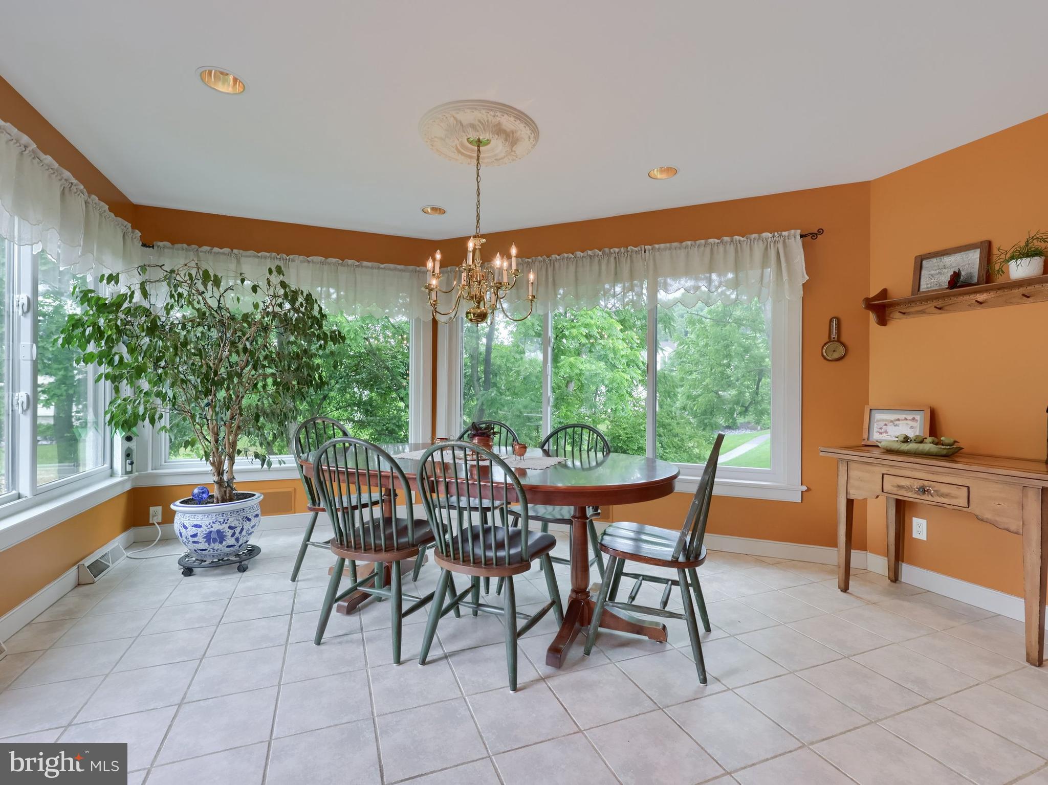 SCHOOL LANE HILLS ESTATES - Residential
