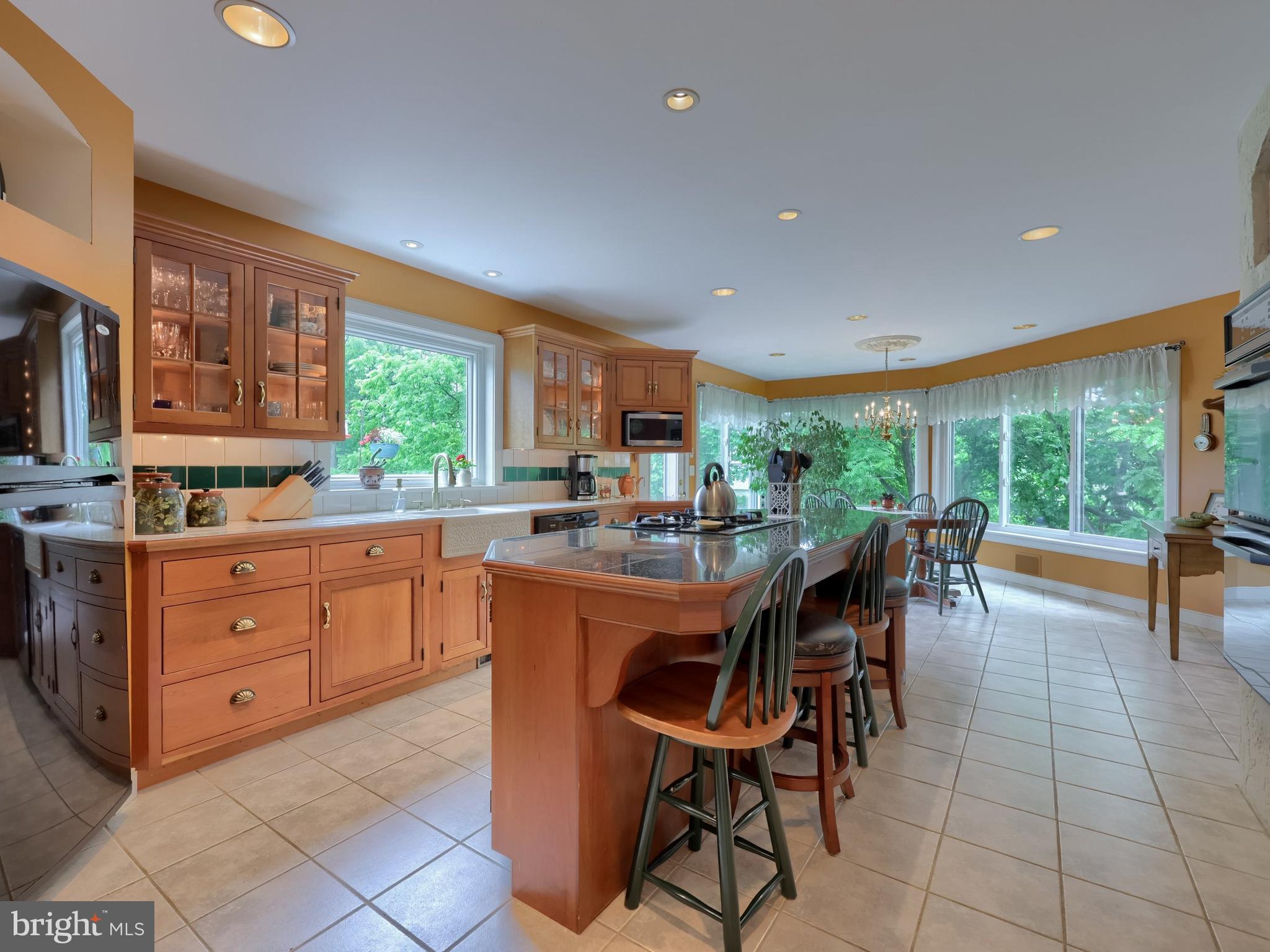 SCHOOL LANE HILLS ESTATES - Residential