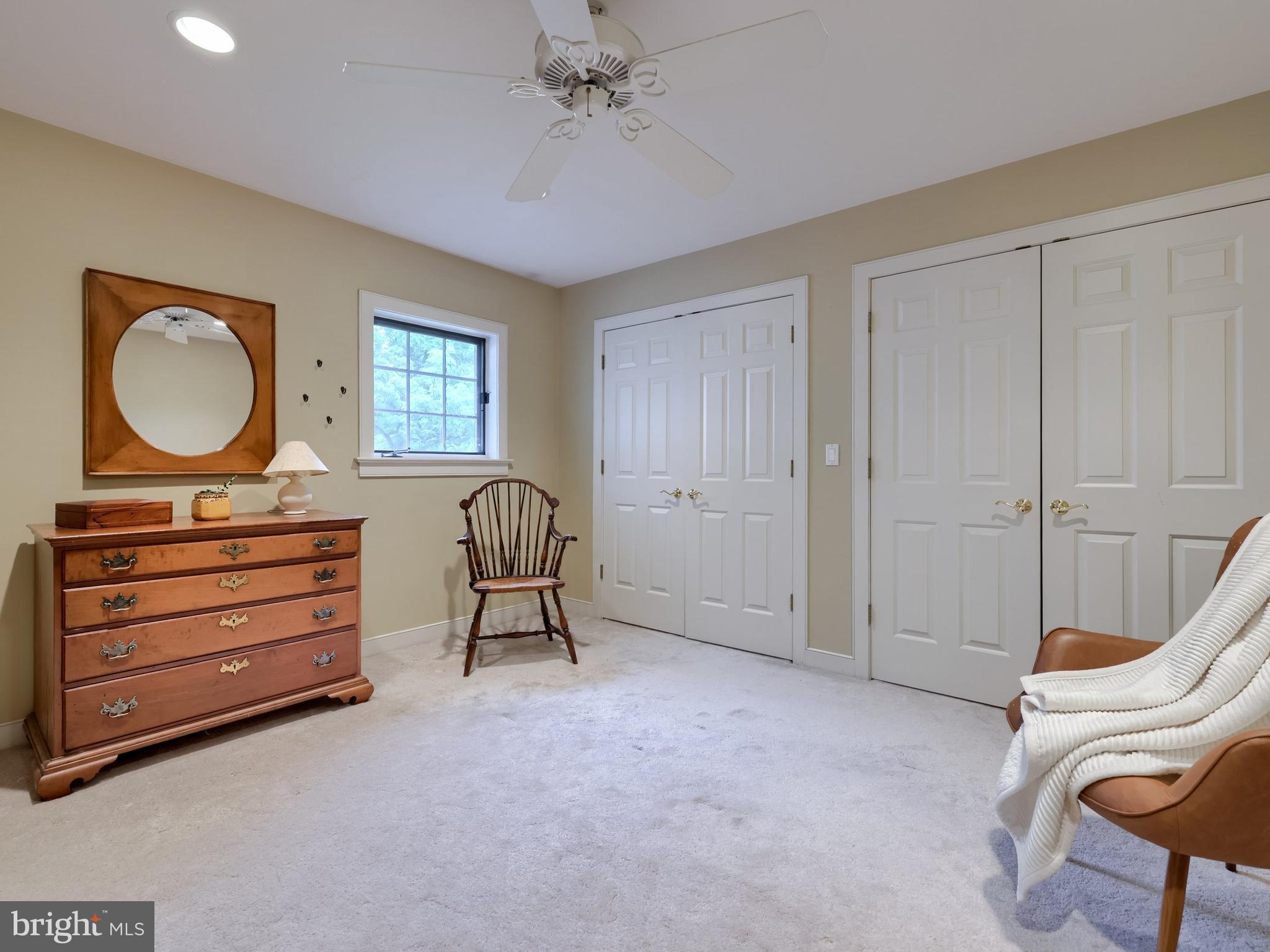 SCHOOL LANE HILLS ESTATES - Residential