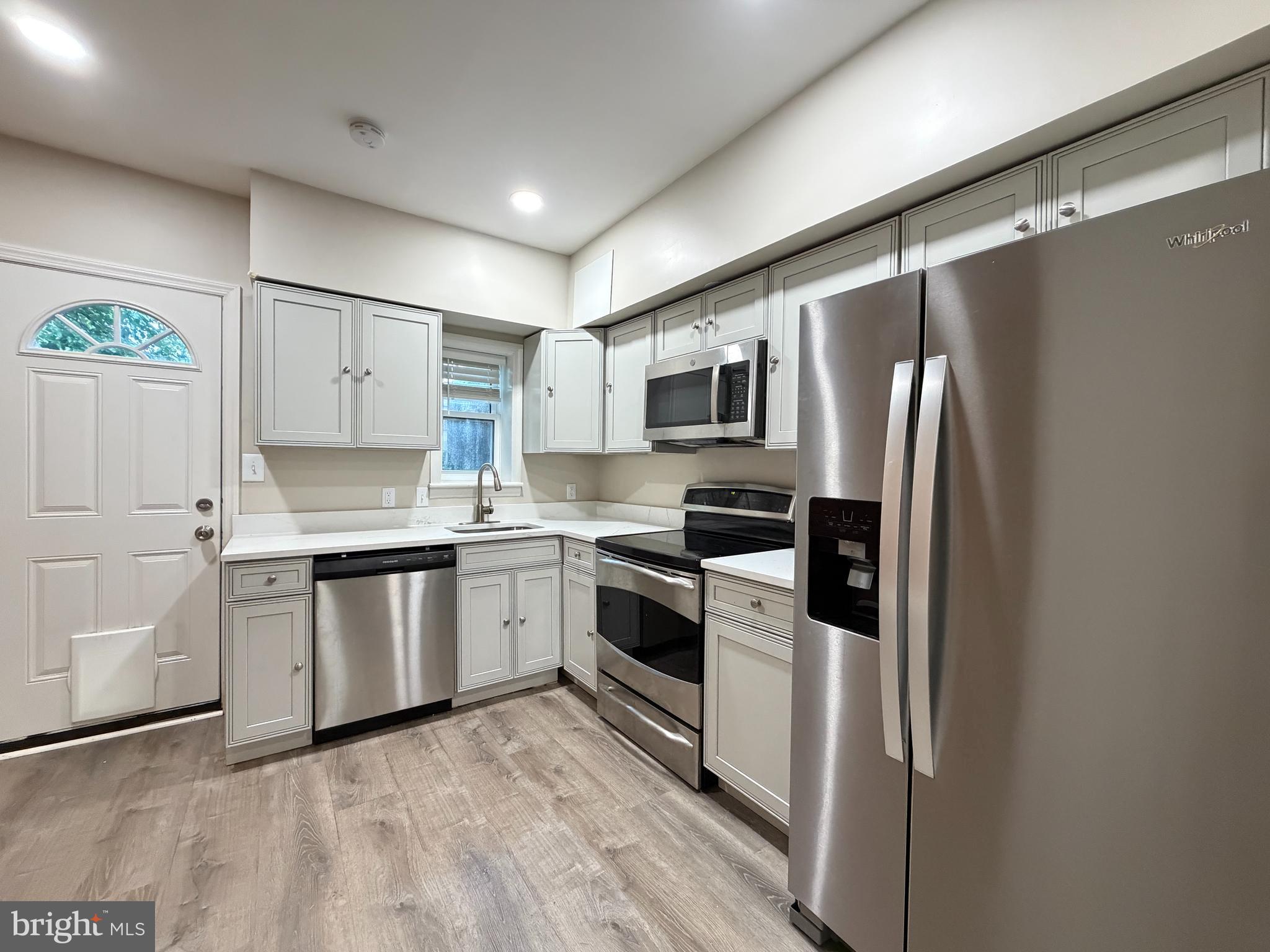 WASHINGTON VILLAGE - Residential