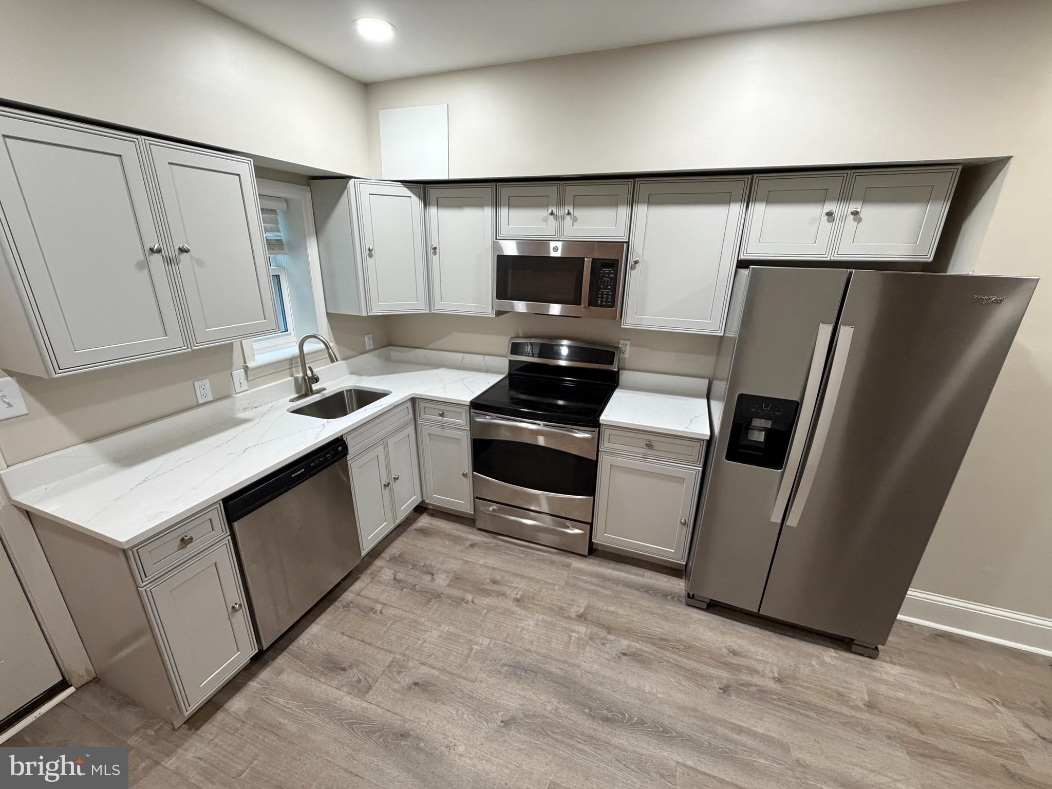 WASHINGTON VILLAGE - Residential