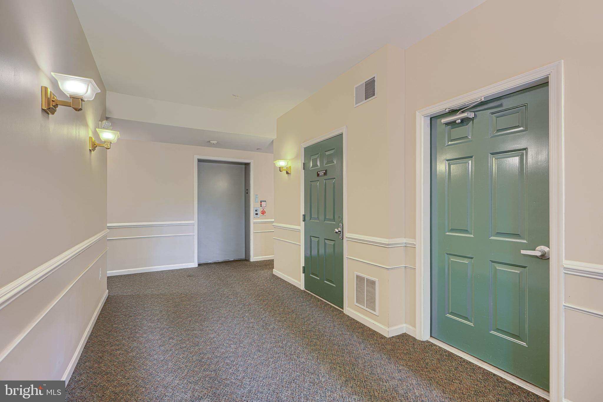 VILLAGE OF MILL RUN - Residential