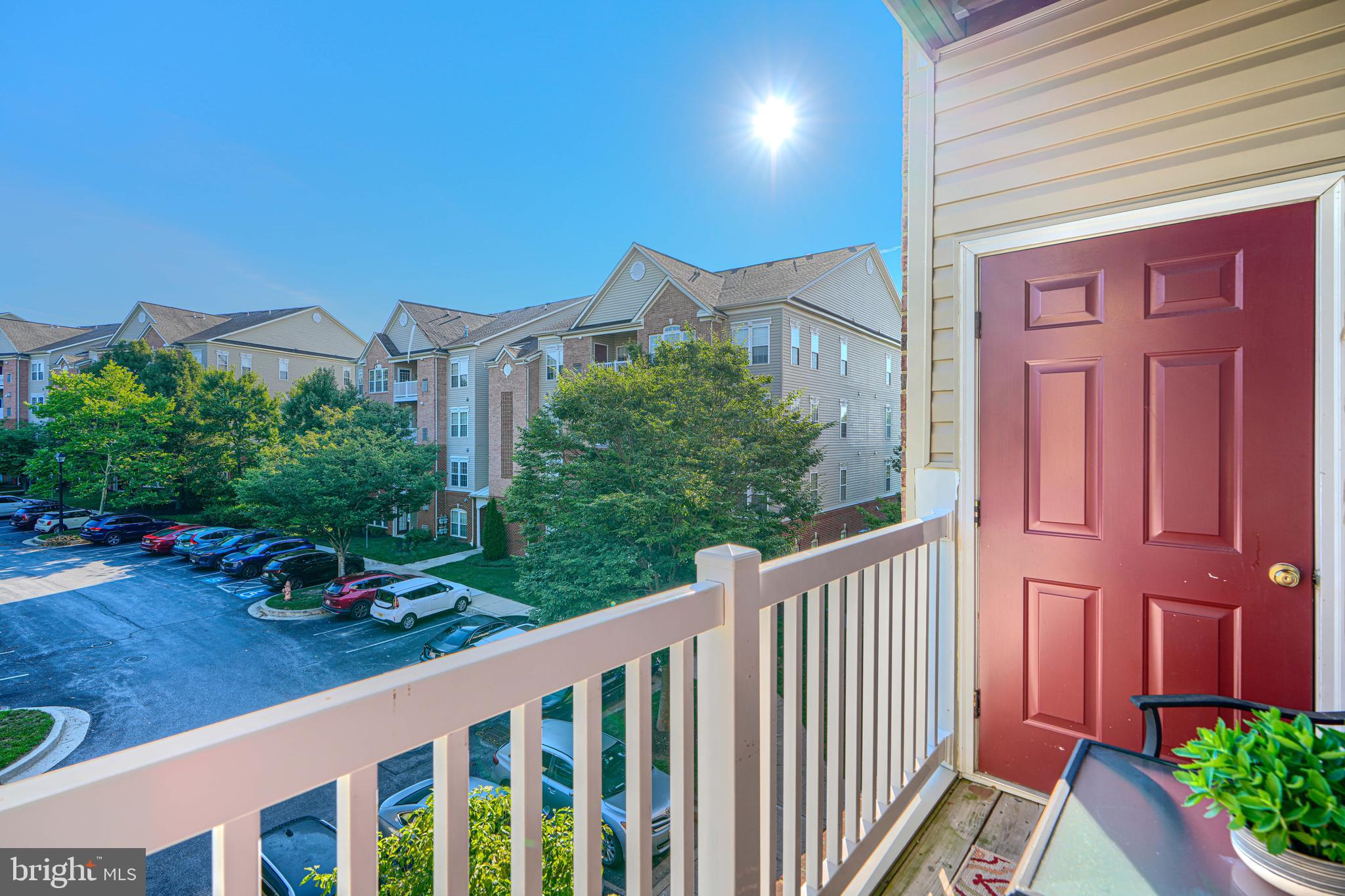 VILLAGE OF MILL RUN - Residential