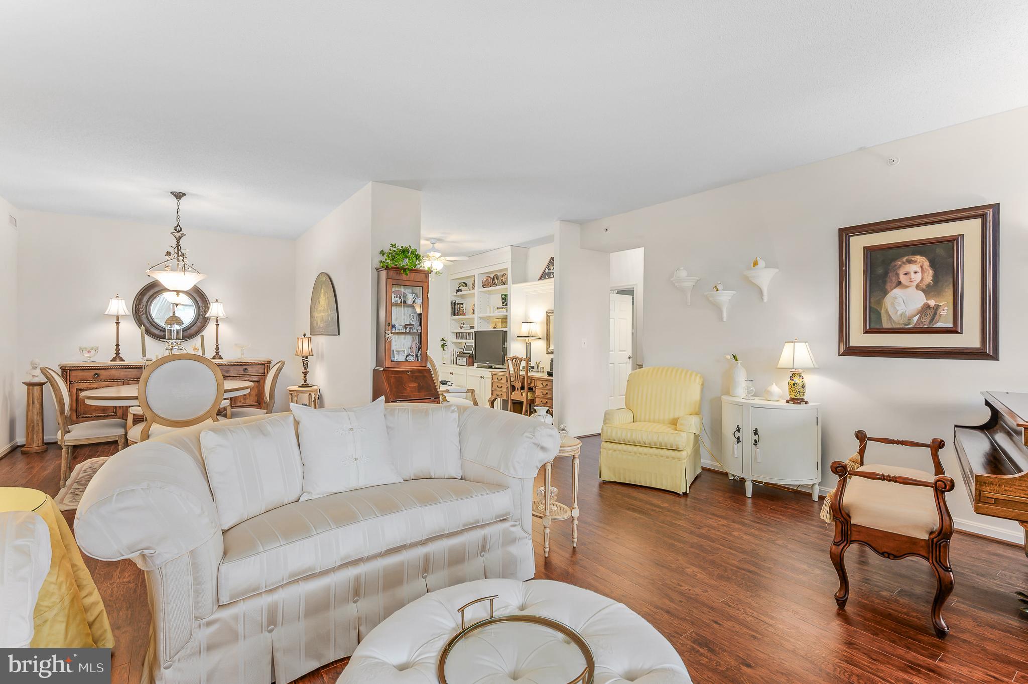 LANSDOWNE WOODS - Residential
