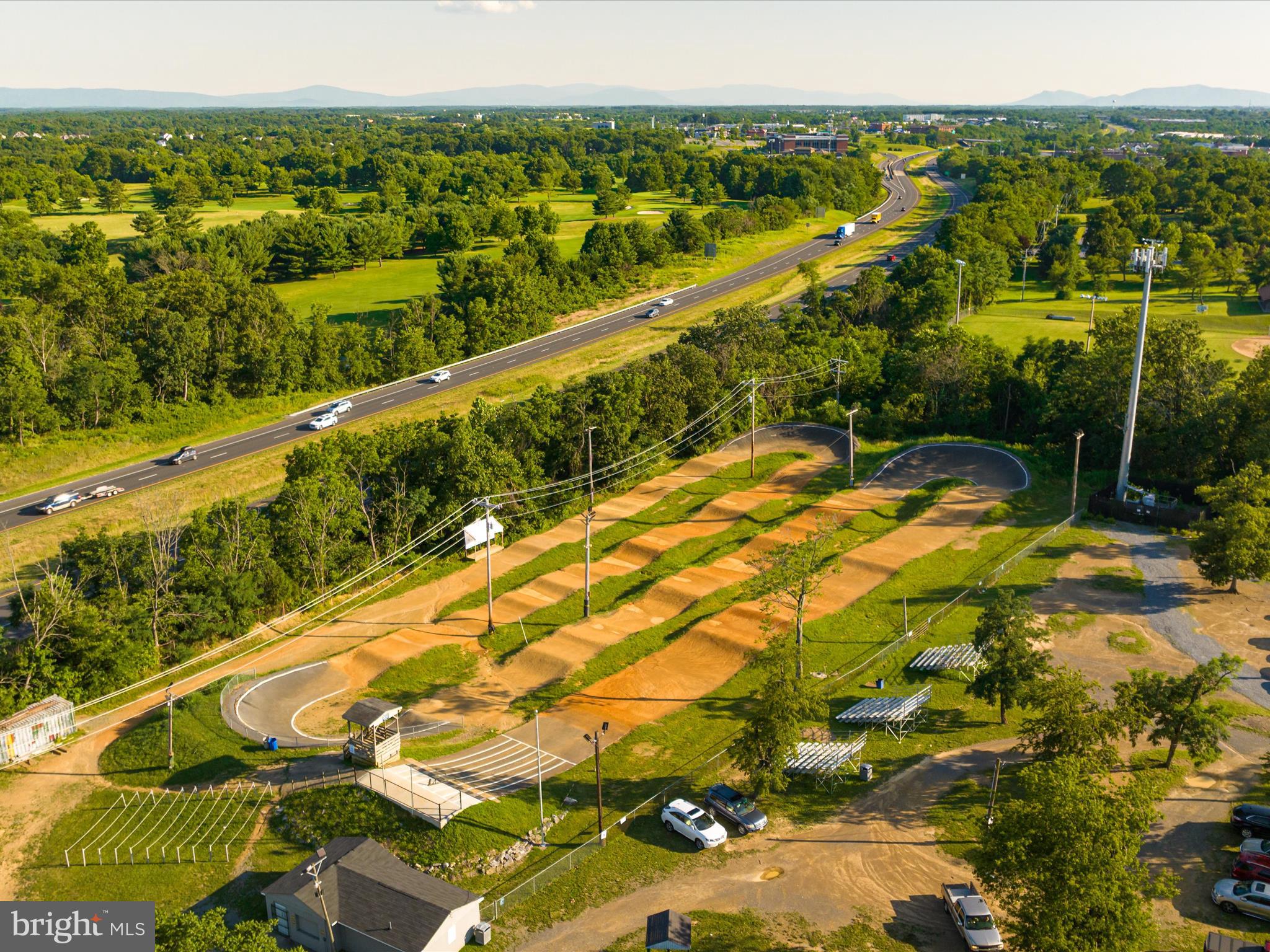 MEADOW BRANCH SOUTH ESTATES - Residential