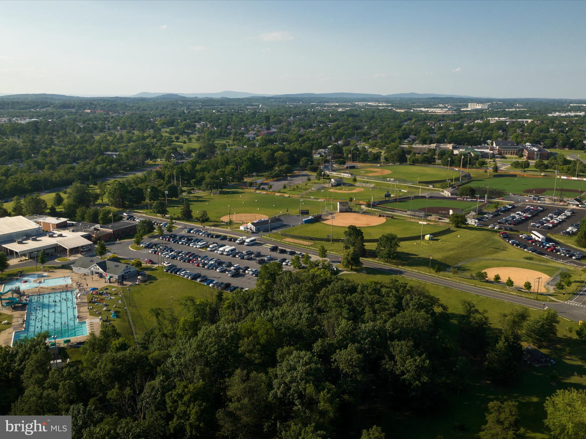 MEADOW BRANCH SOUTH ESTATES - Residential