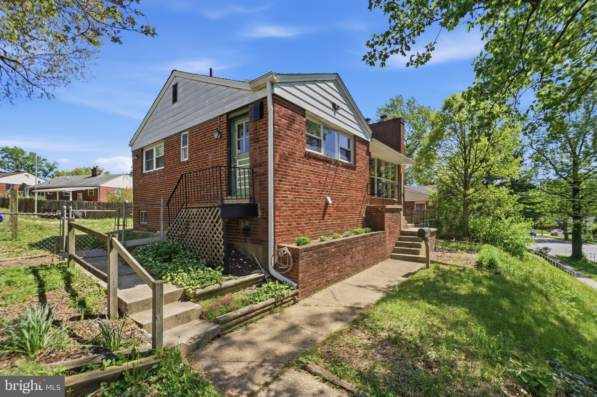 CARROLL KNOLLS - Residential
