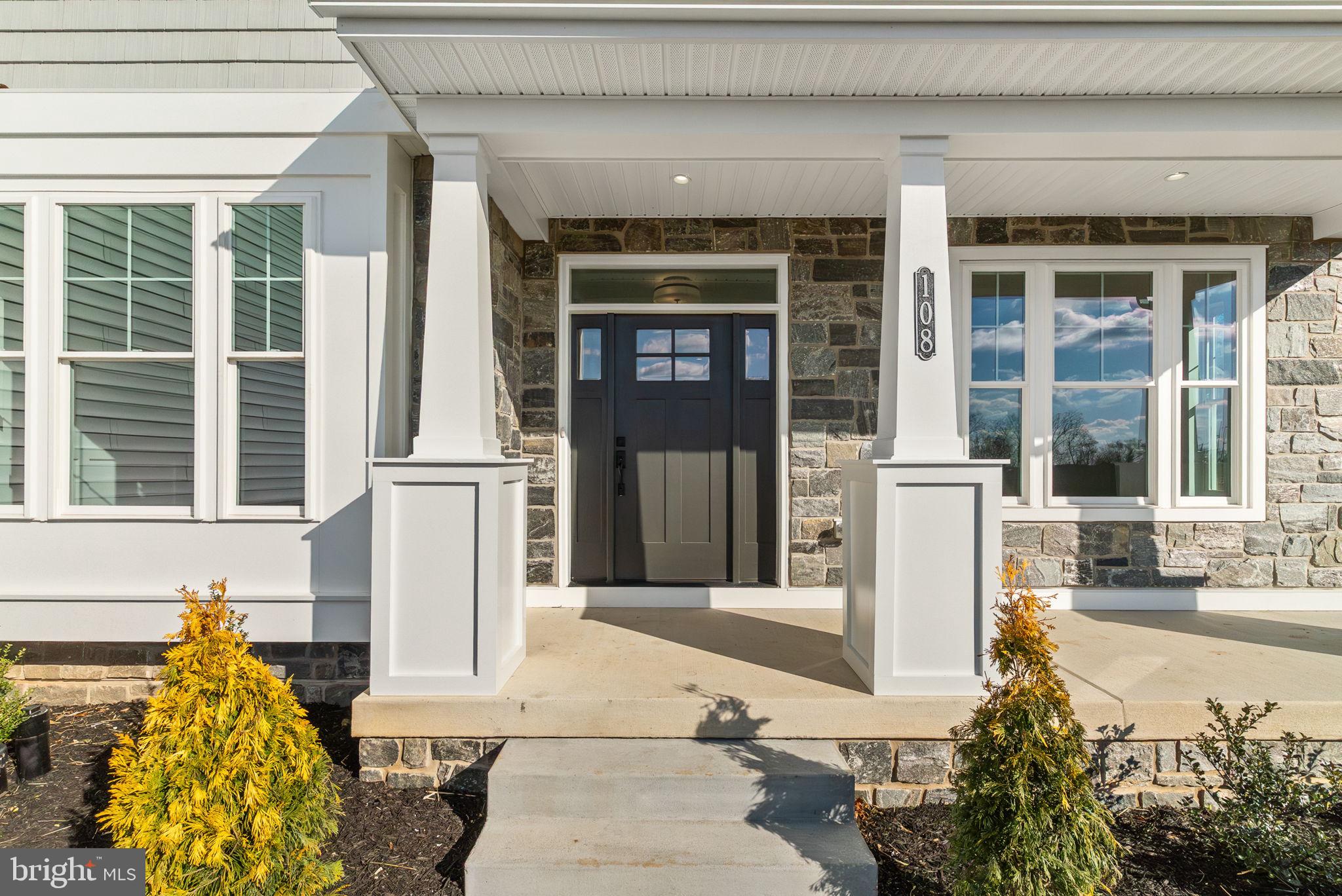 ESTATES AT STONECLIFF - Residential