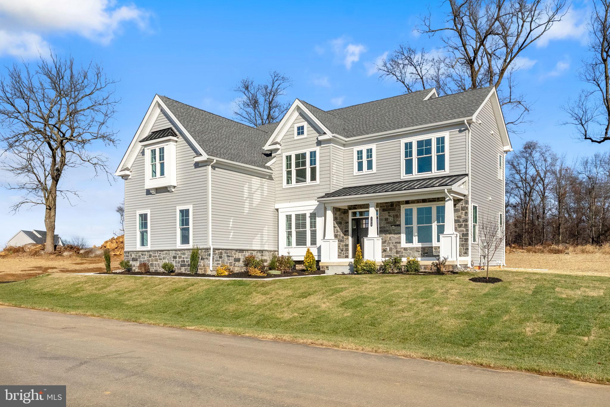ESTATES AT STONECLIFF - Residential