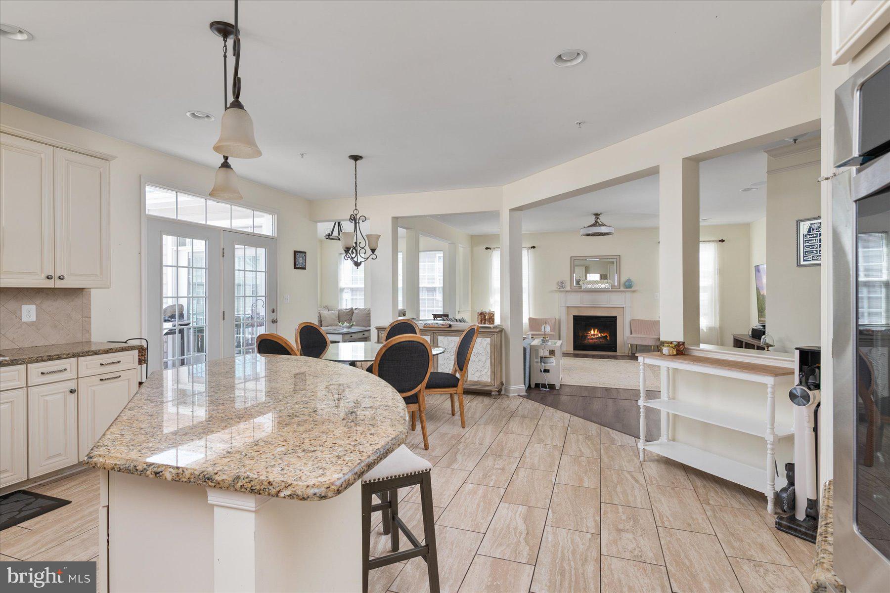RESIDENCES AT QUARRY PLACE - Residential