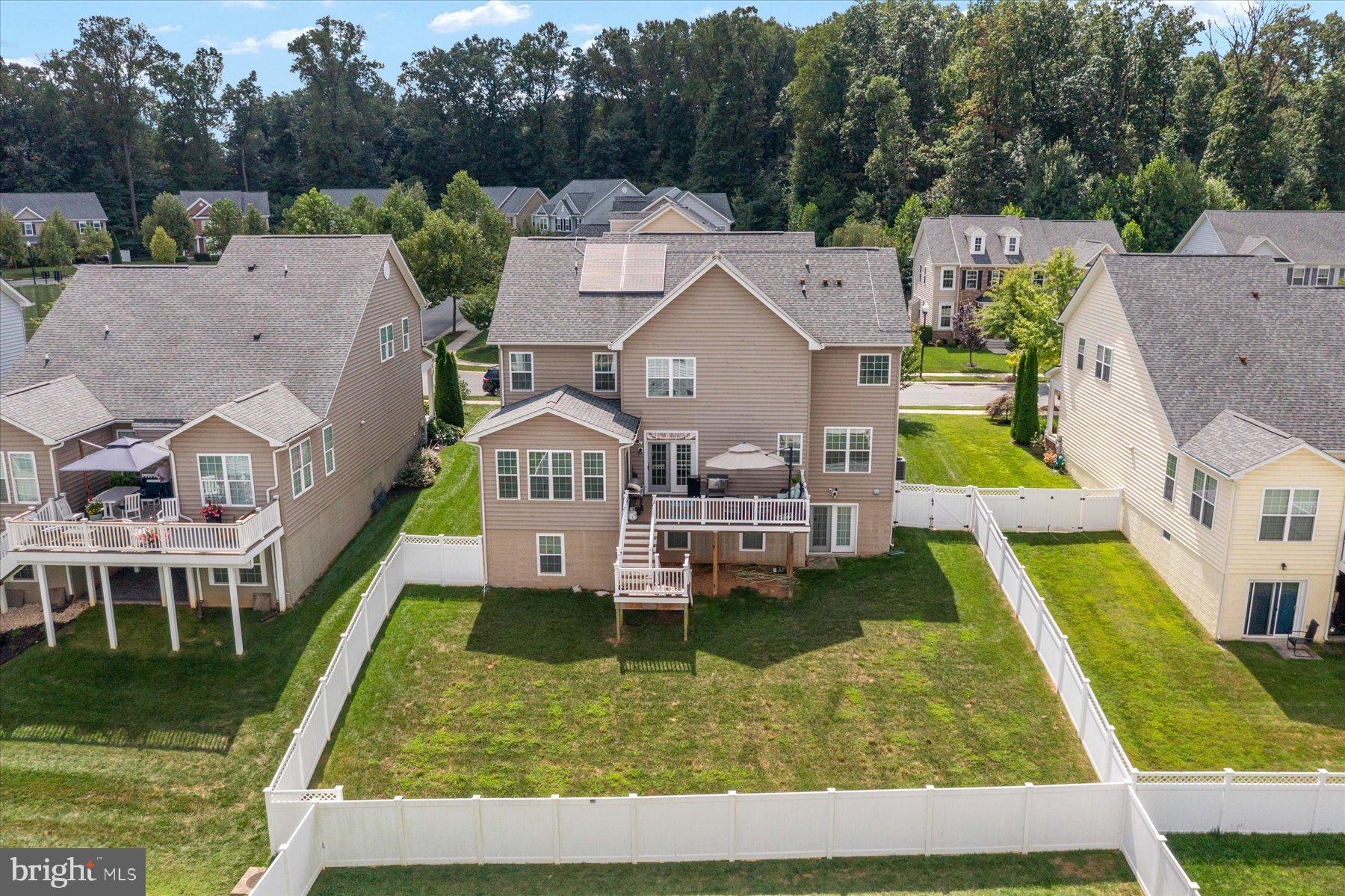 RESIDENCES AT QUARRY PLACE - Residential