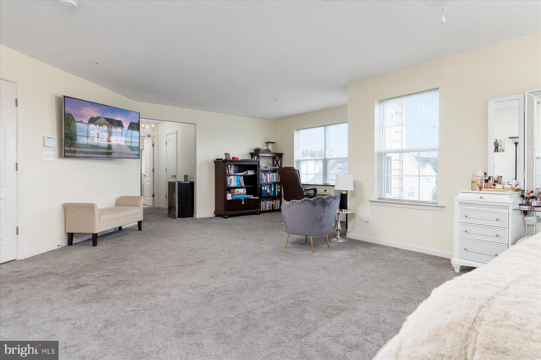 RESIDENCES AT QUARRY PLACE - Residential