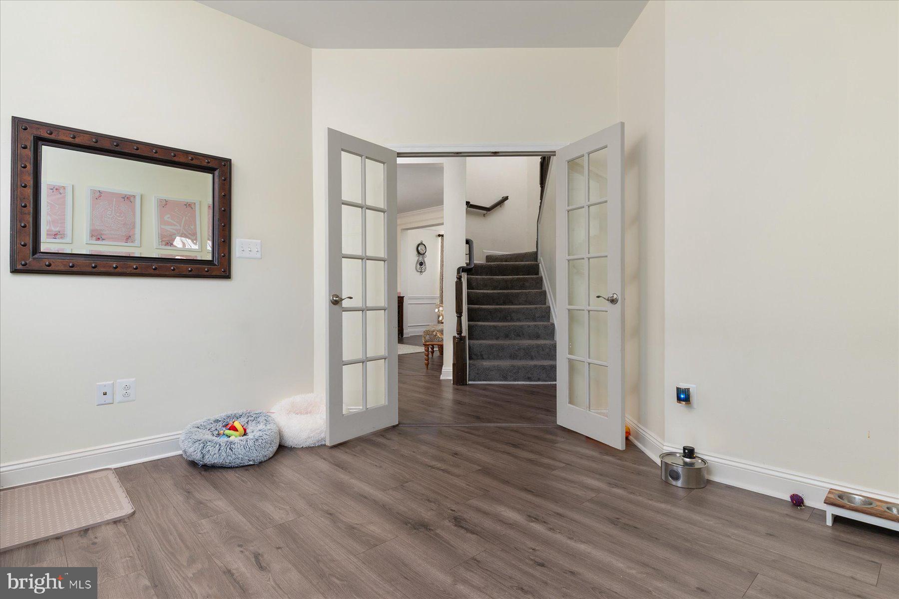 RESIDENCES AT QUARRY PLACE - Residential