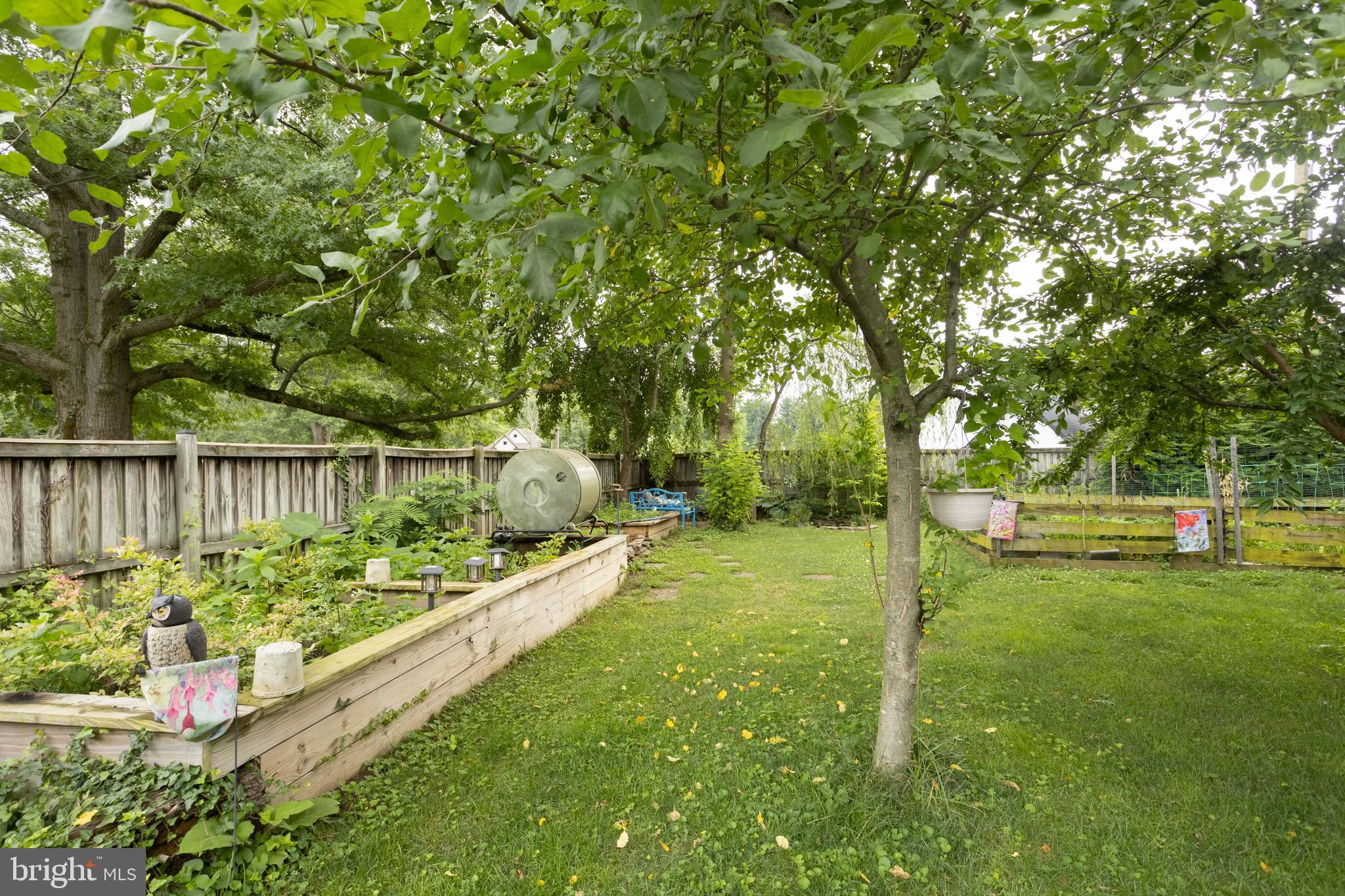 MIDFIELD - Residential
