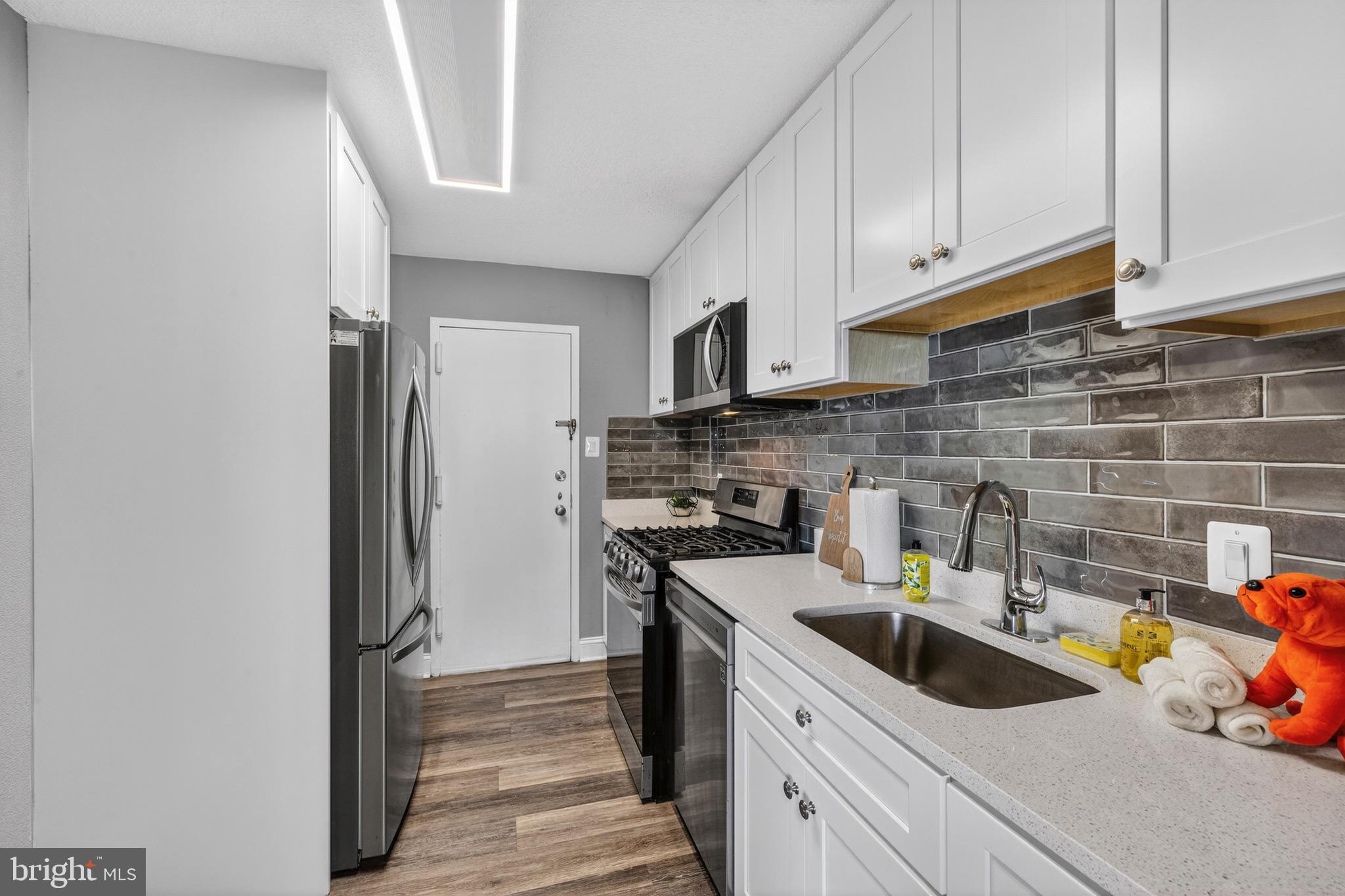KEMP MILL - Residential