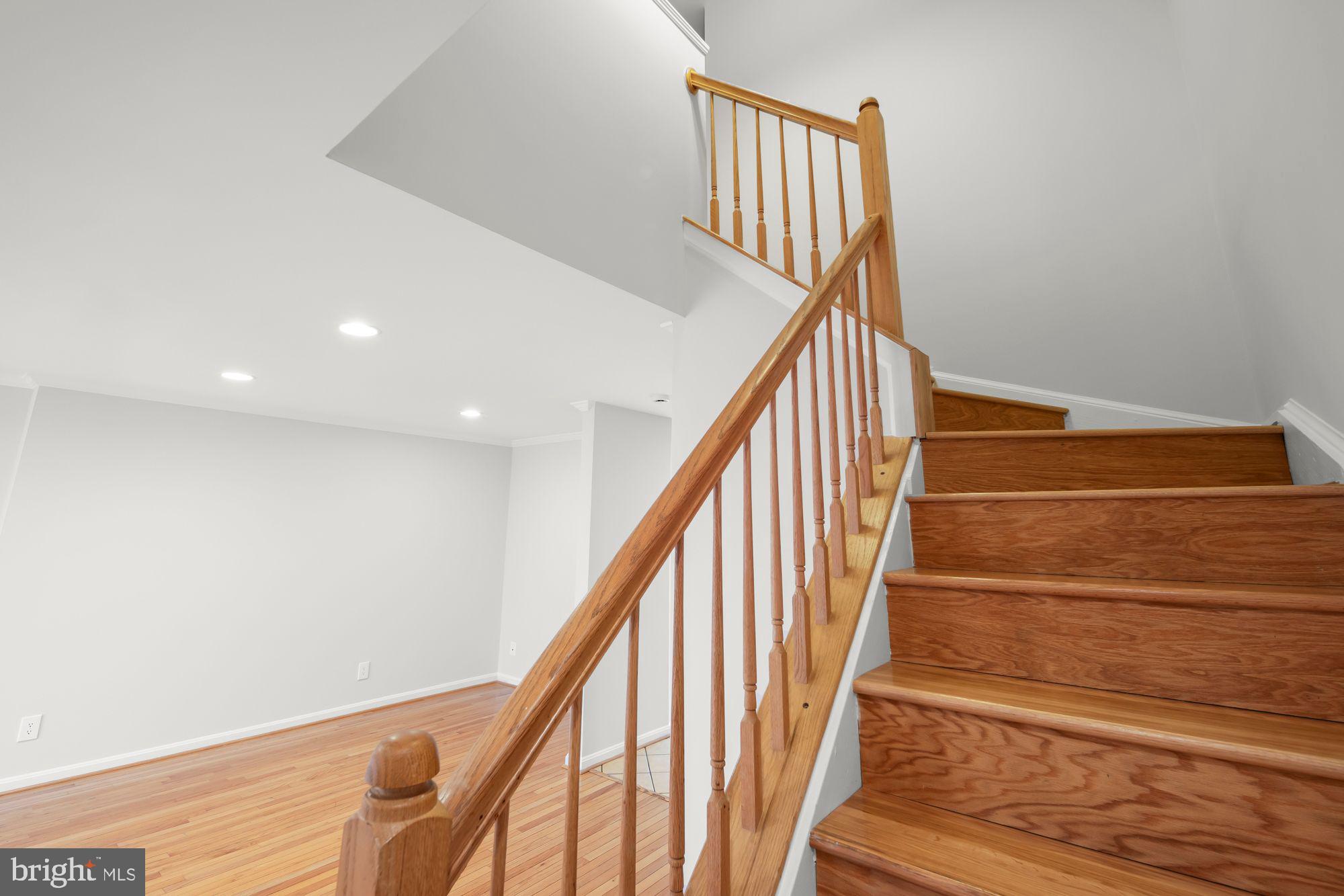 LANDSDOWNE - Residential