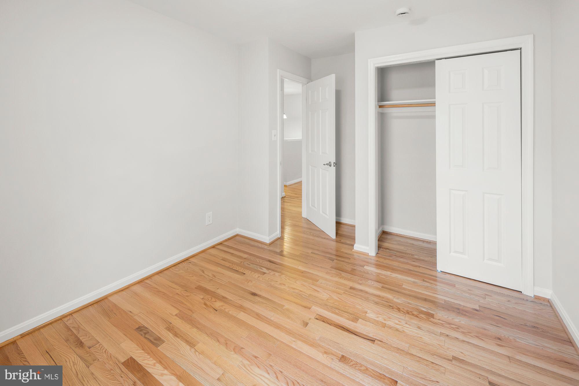LANDSDOWNE - Residential