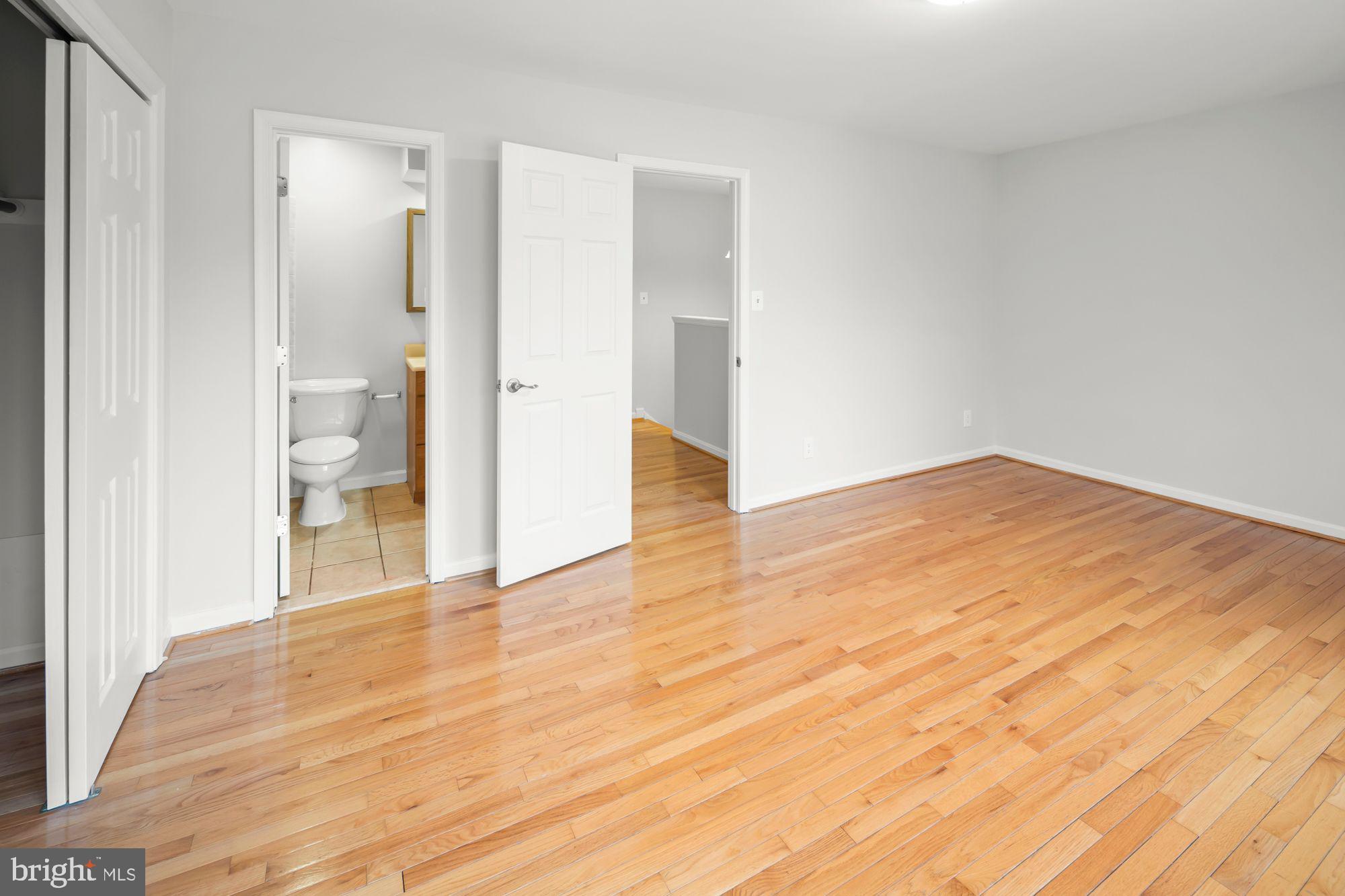 LANDSDOWNE - Residential